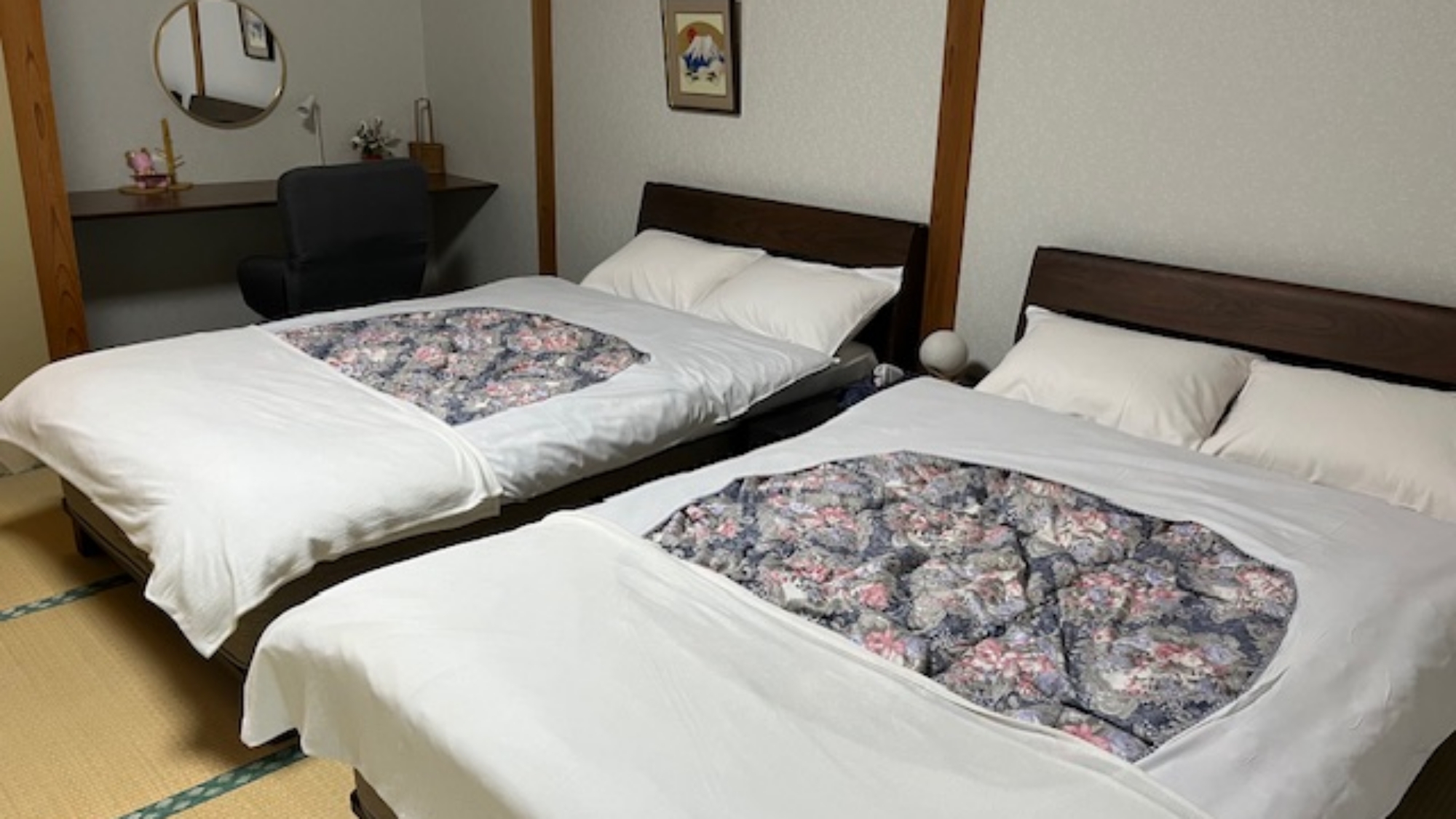 *和室ツイン～足元は畳なのでのんびりくつろげます～