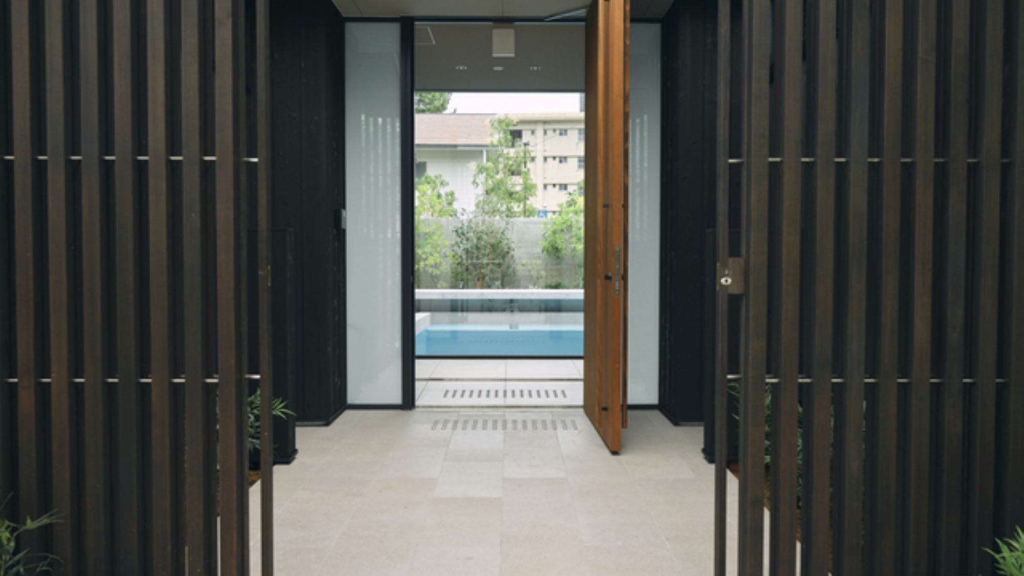 ヴィラ棟 エントランス