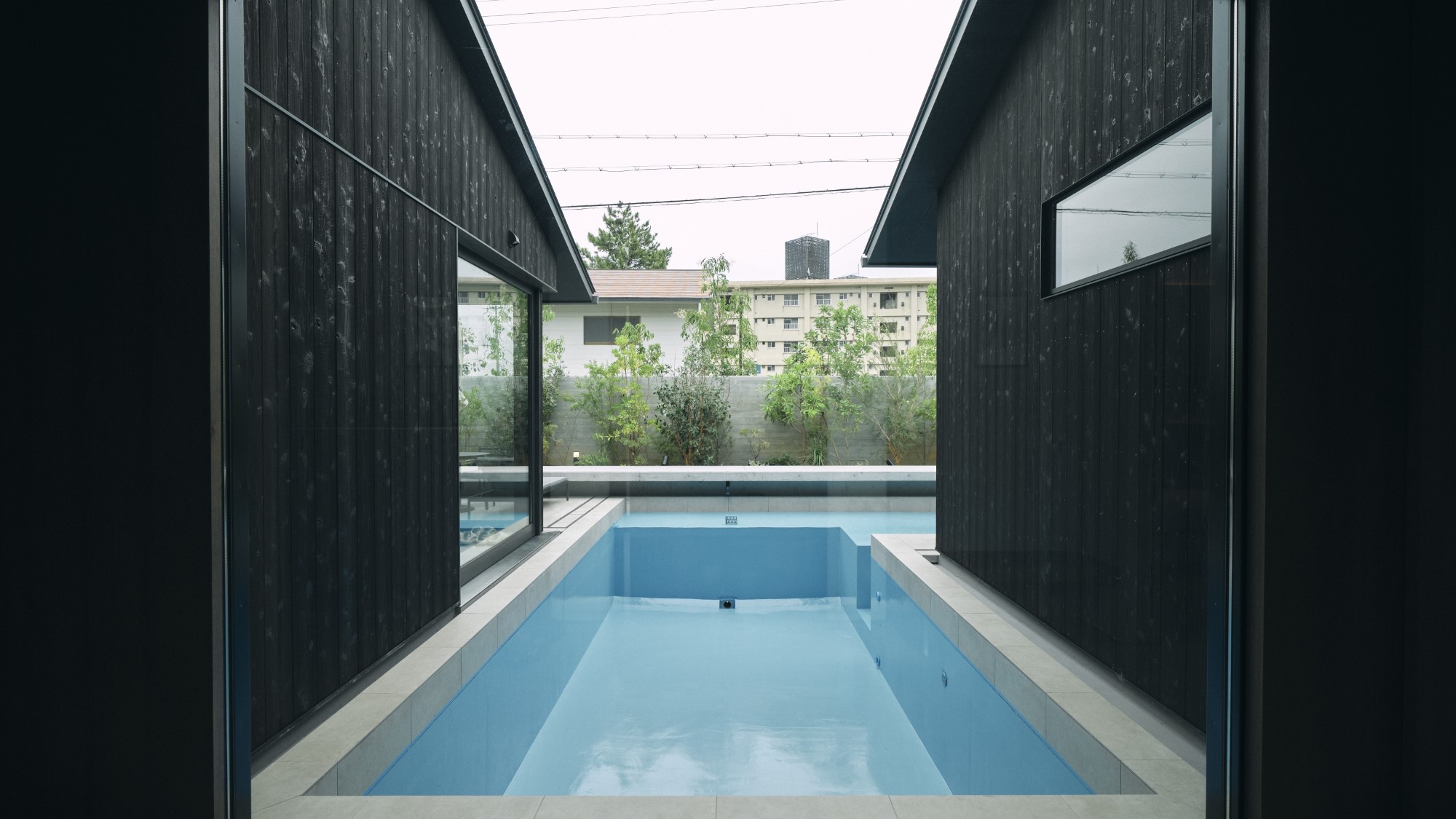 ヴィラ棟　結雅　プール