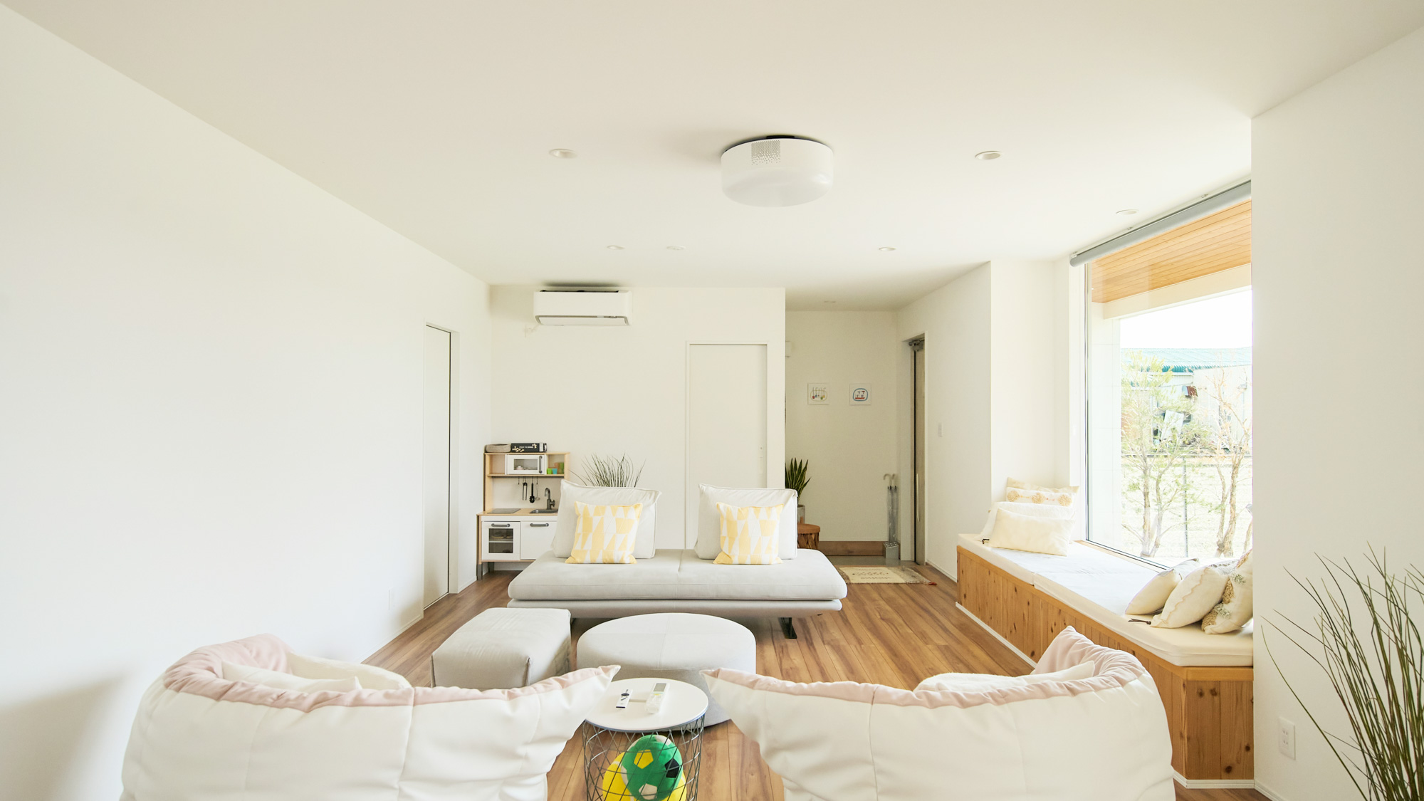 ゆったりソファにかけて、リラックスしながらご歓談ください