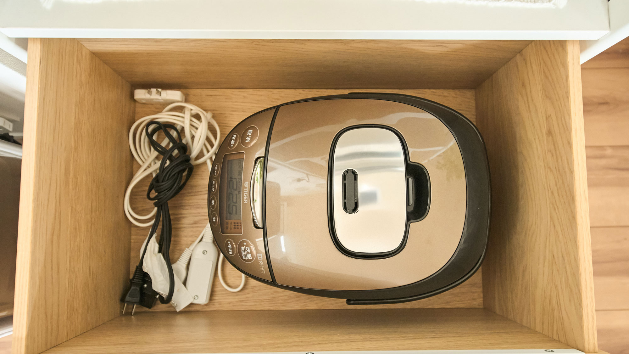 キッチン設備：炊飯器