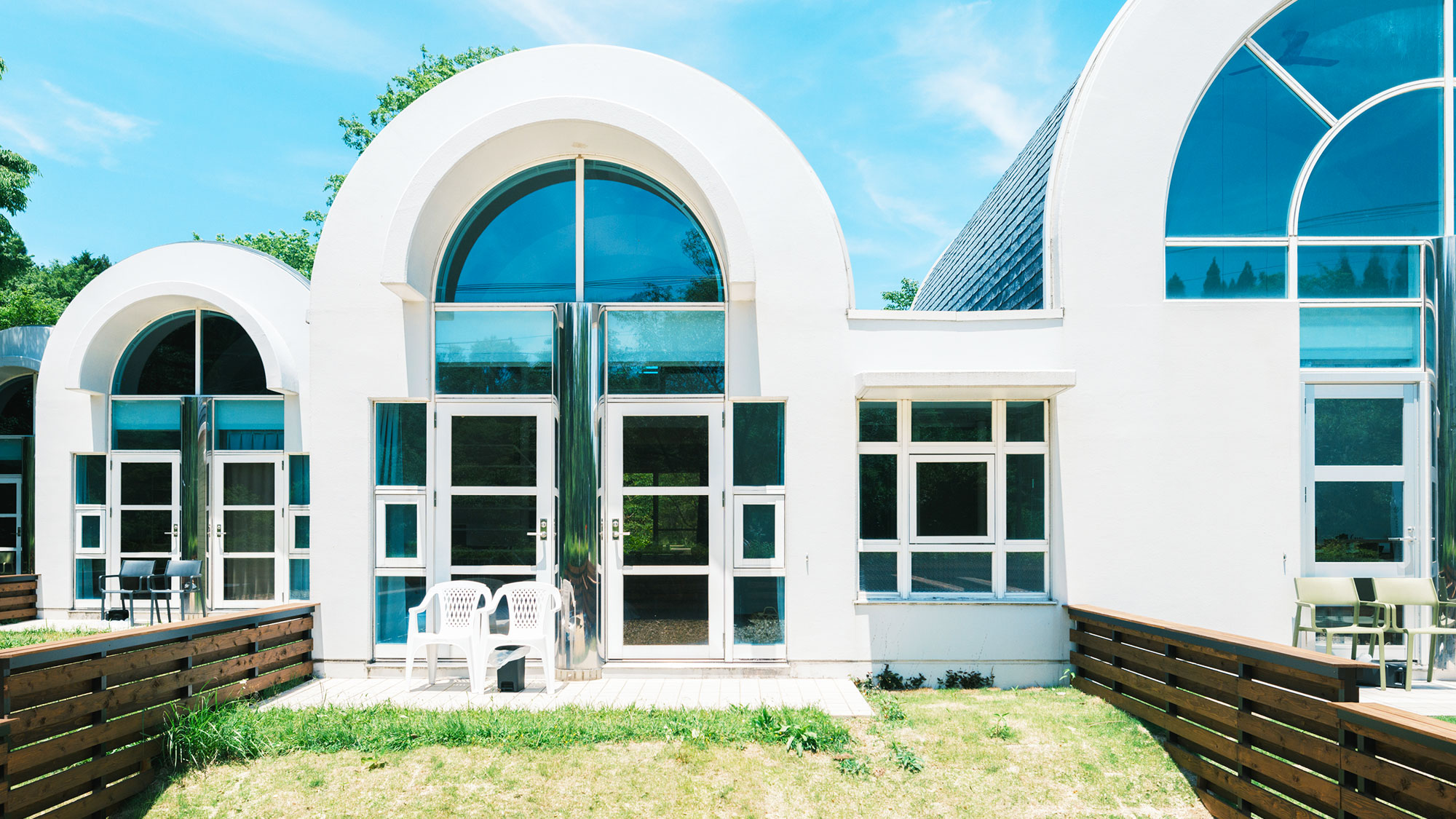 【／With Dogs・外観】愛犬と一緒に最高のロケーションでアクティブに遊ぼう！