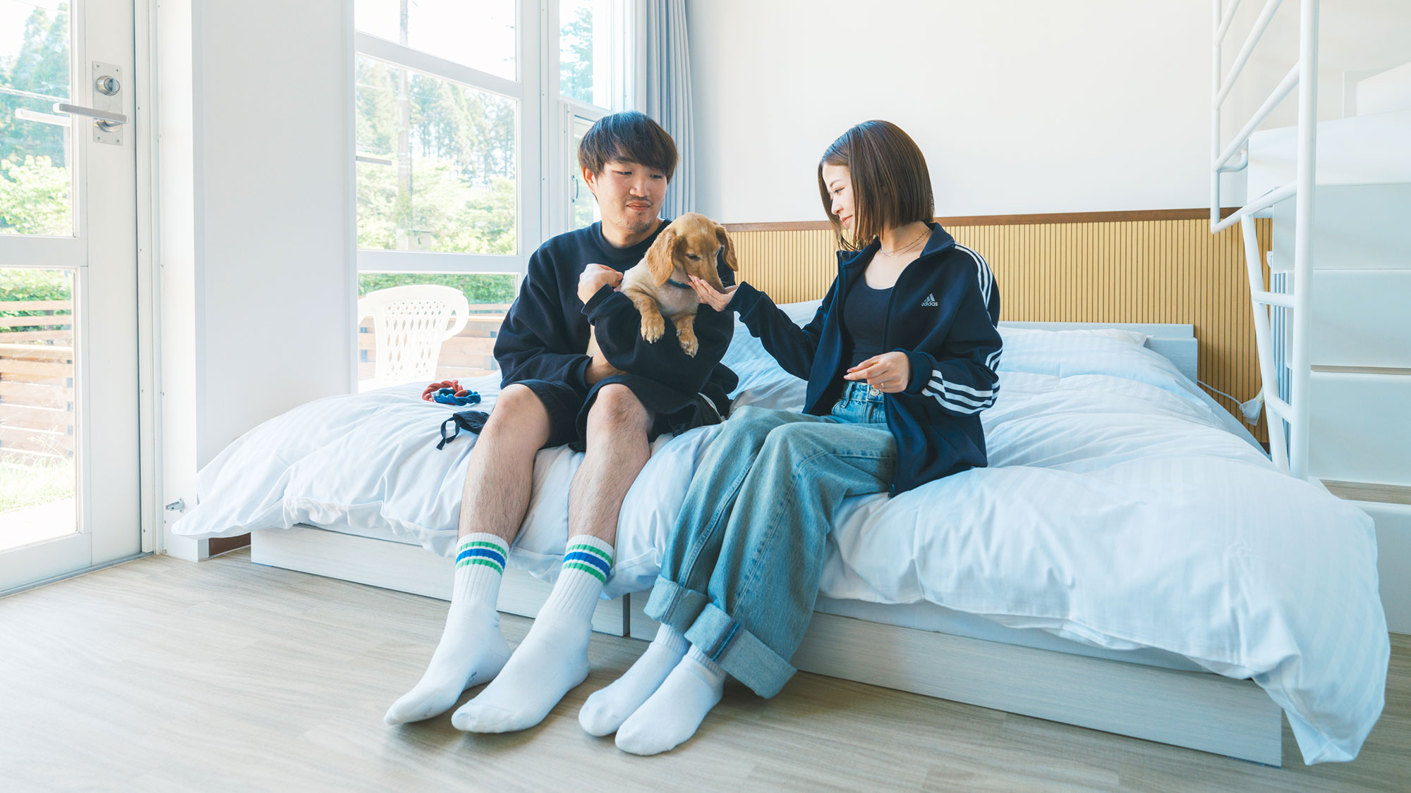 【／With Dogs・1号室（53㎡）】室内でも愛犬と一緒にお過ごしいただけます。