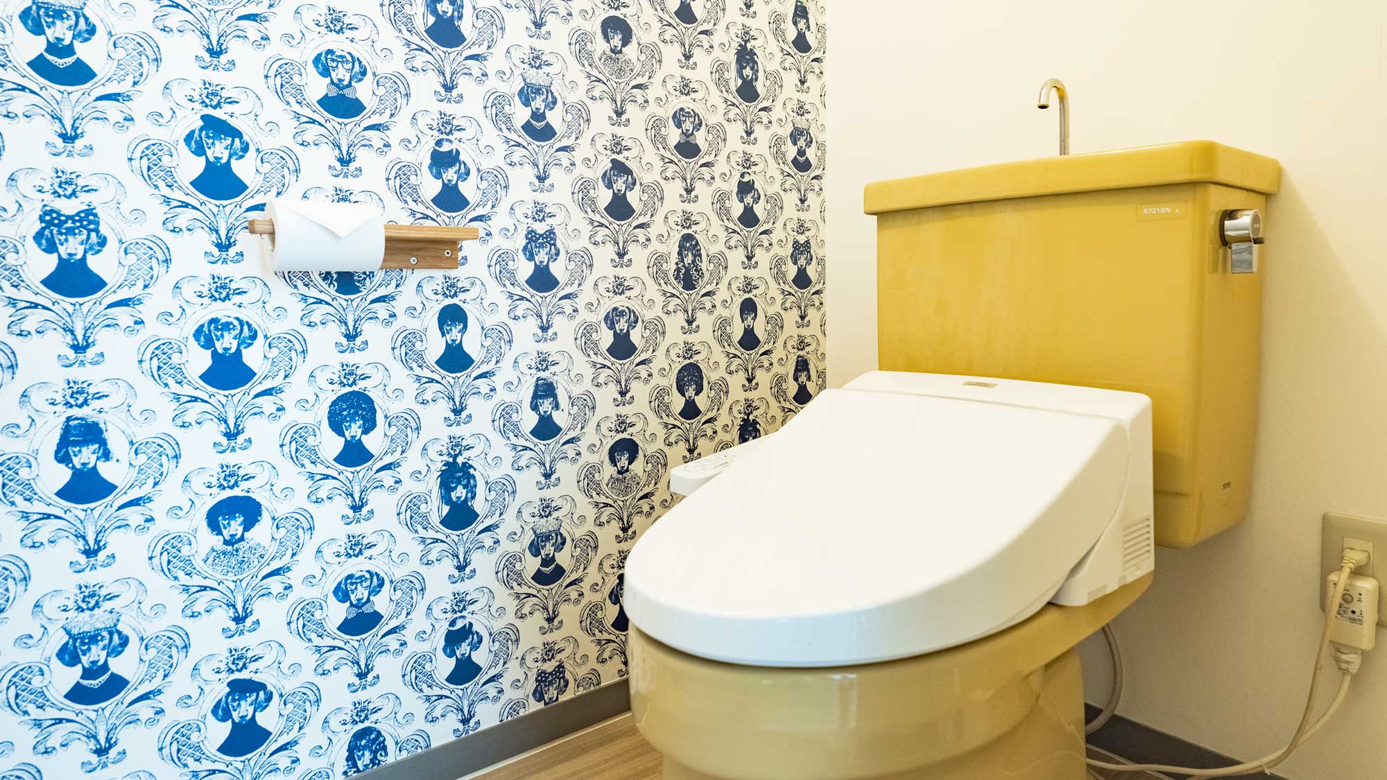 【／With Dogs・1号室（53㎡）】温水洗浄付きトイレを完備しております。