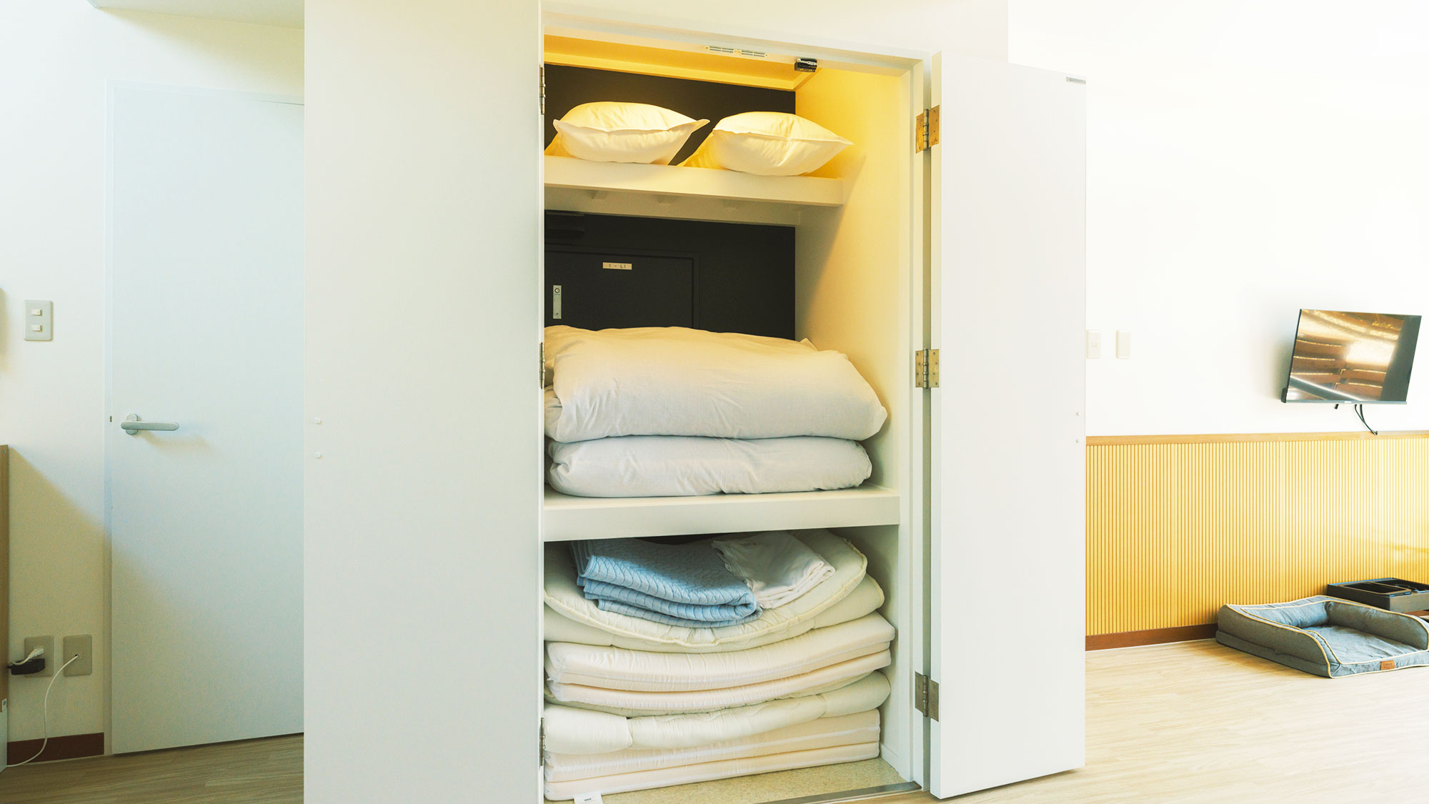 【／With Dogs・1号室（53㎡）】2名様以上でご宿泊の場合はお布団をご利用ください。