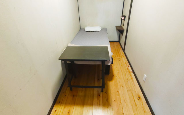 あびゃんゲストハウス：シングルルーム（1人個室部屋）