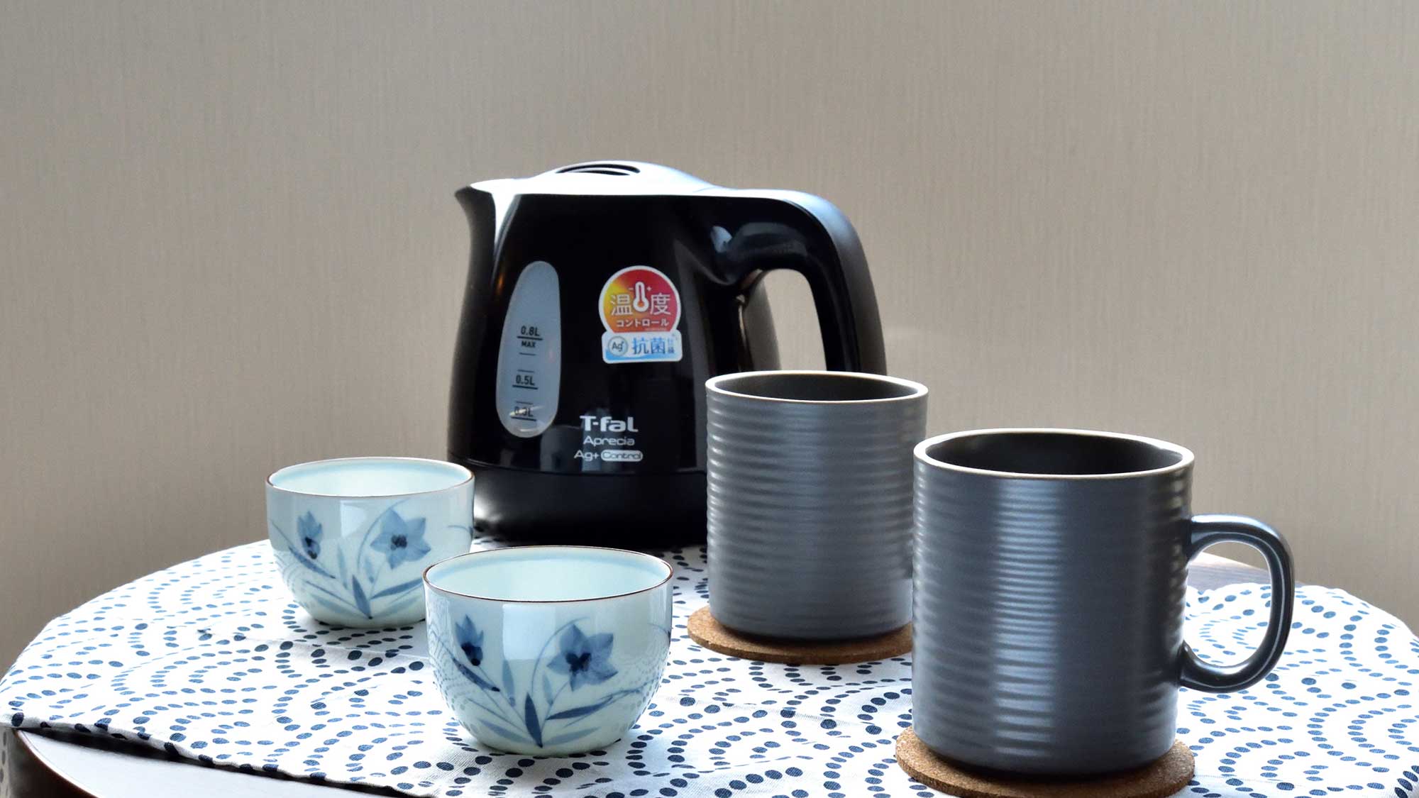 ・【備品・電子ケトル】客室には電子ケトルをご用意　お茶や紅茶もお楽しみください