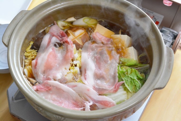 【冬旅しまね】コテージ４人用【１泊２食：島根和牛しゃぶしゃぶ鍋付き宿泊プラン】