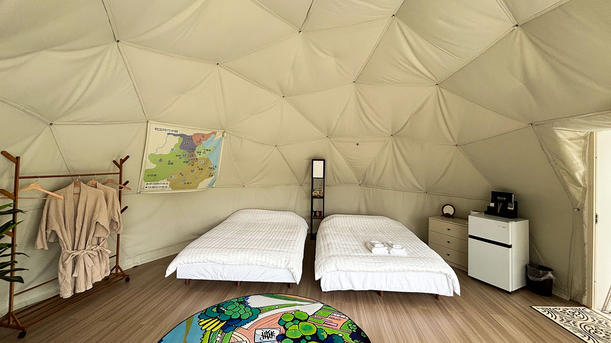 ・【ドームテント（ツイン）】日常の喧騒を離れ、自然に身を委ねながらゆったりお過ごしください