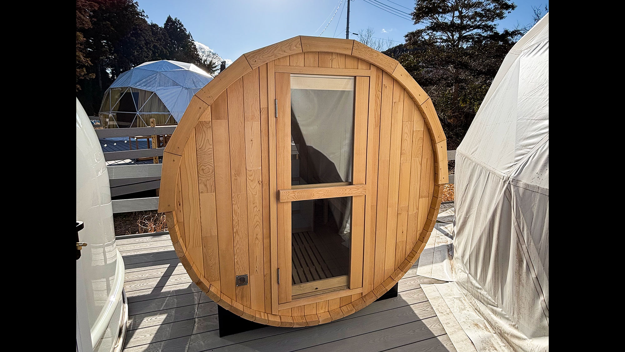 ・【サウナ】バレルサウナをご利用いただけます。別途有料（薪一束：7,700円）