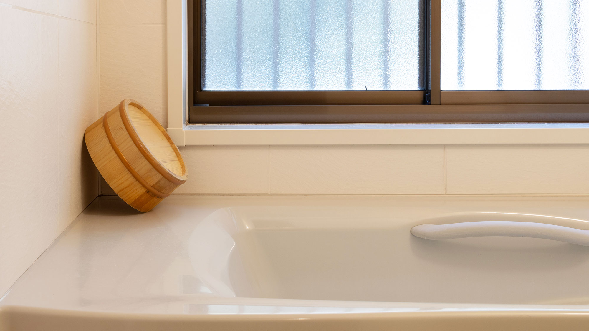 【バスルーム】旅の疲れを癒しながらゆったりとしたバスタイムを。