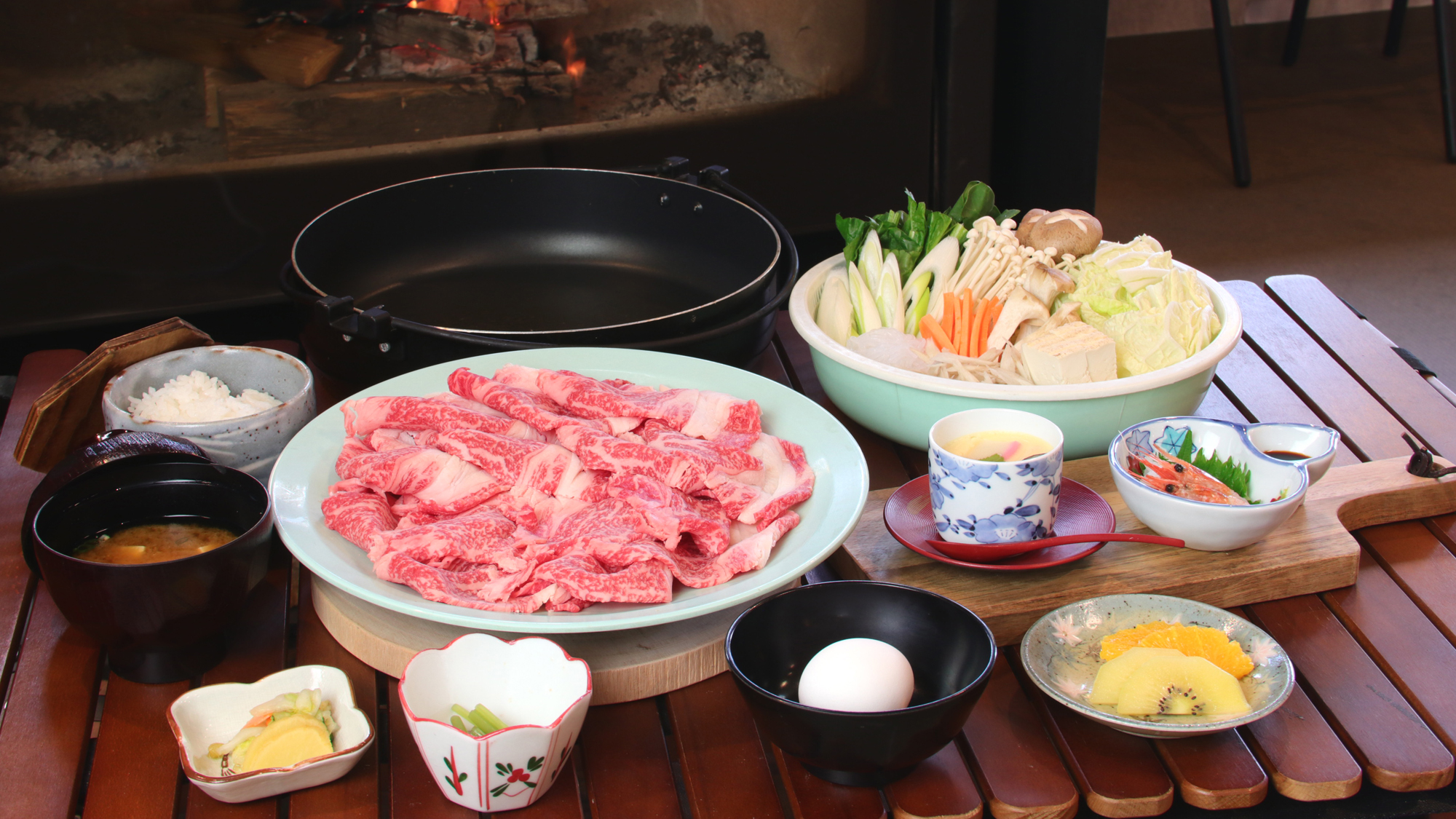 【牛すき焼き】