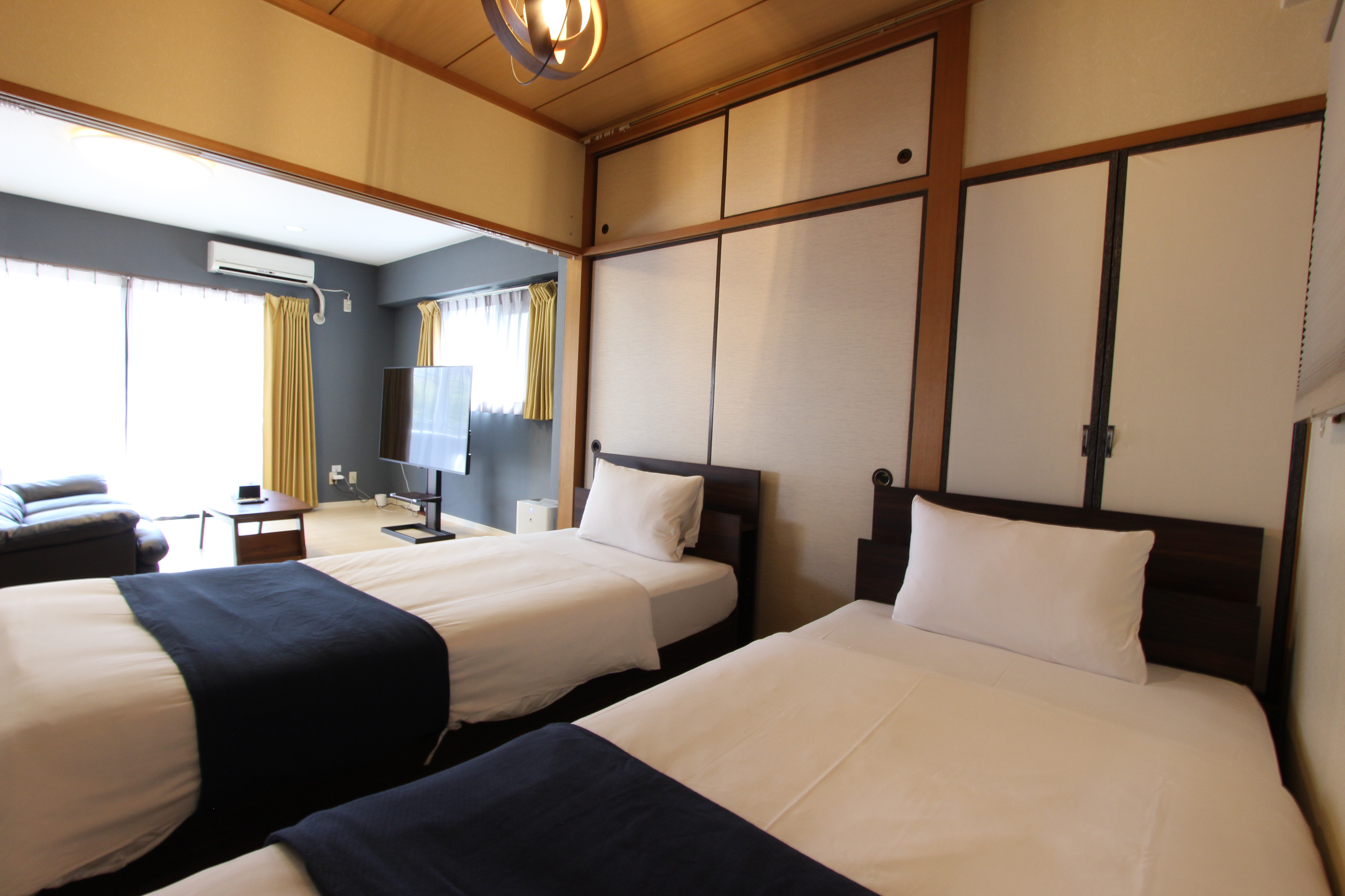 401_ベッドルーム1