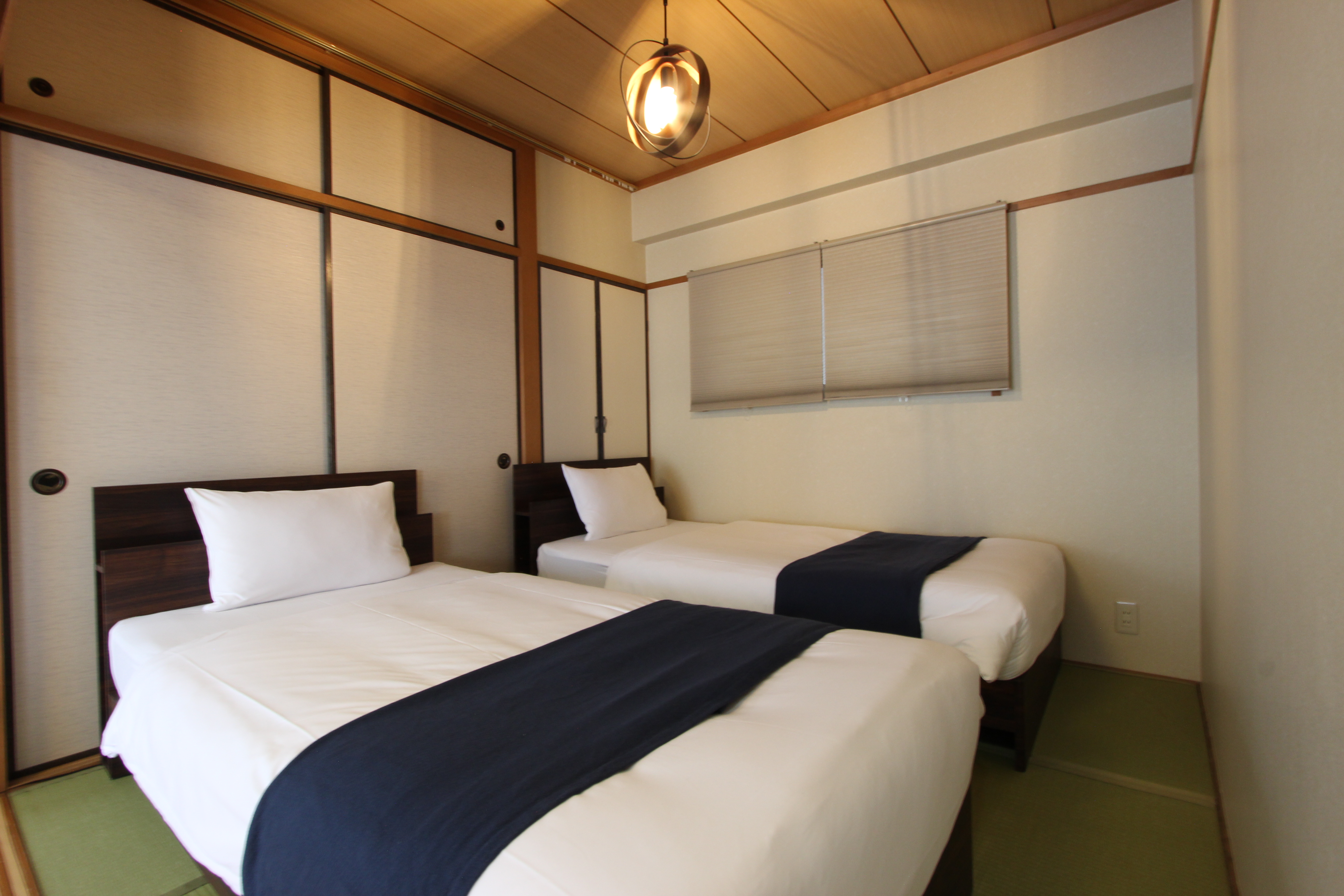 401_ベッドルーム1