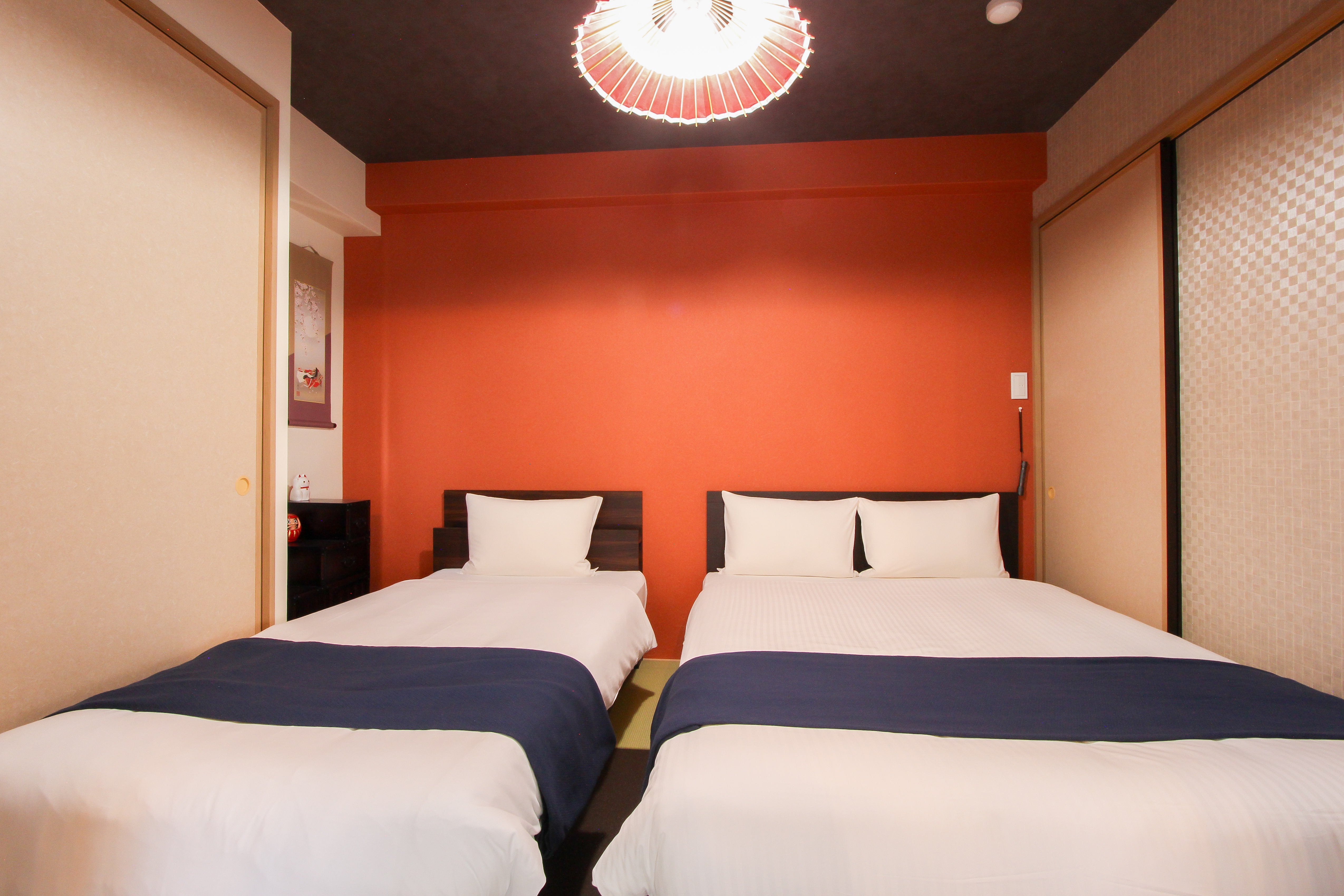 301_ベッドルーム1