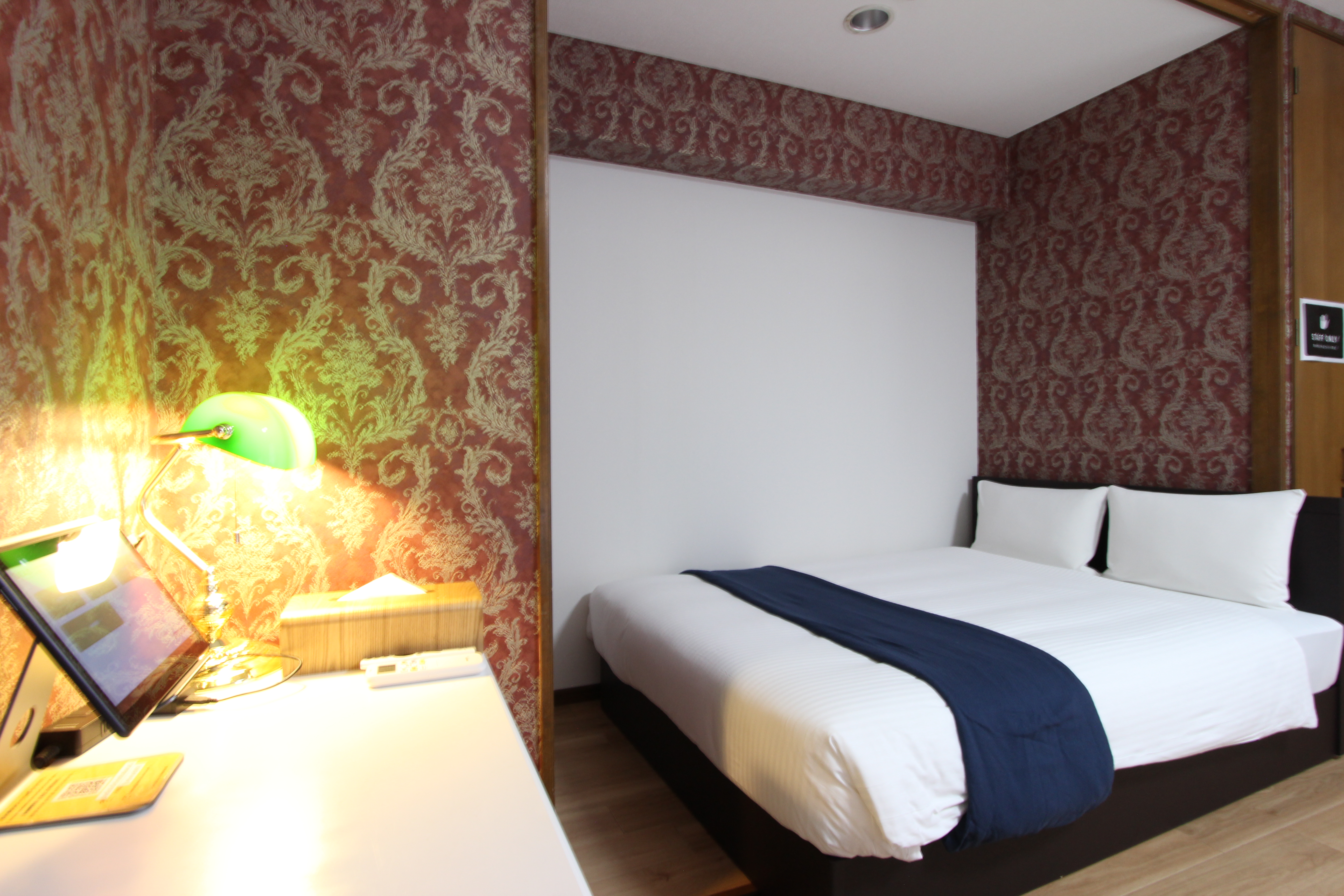 501_ベッドルーム2