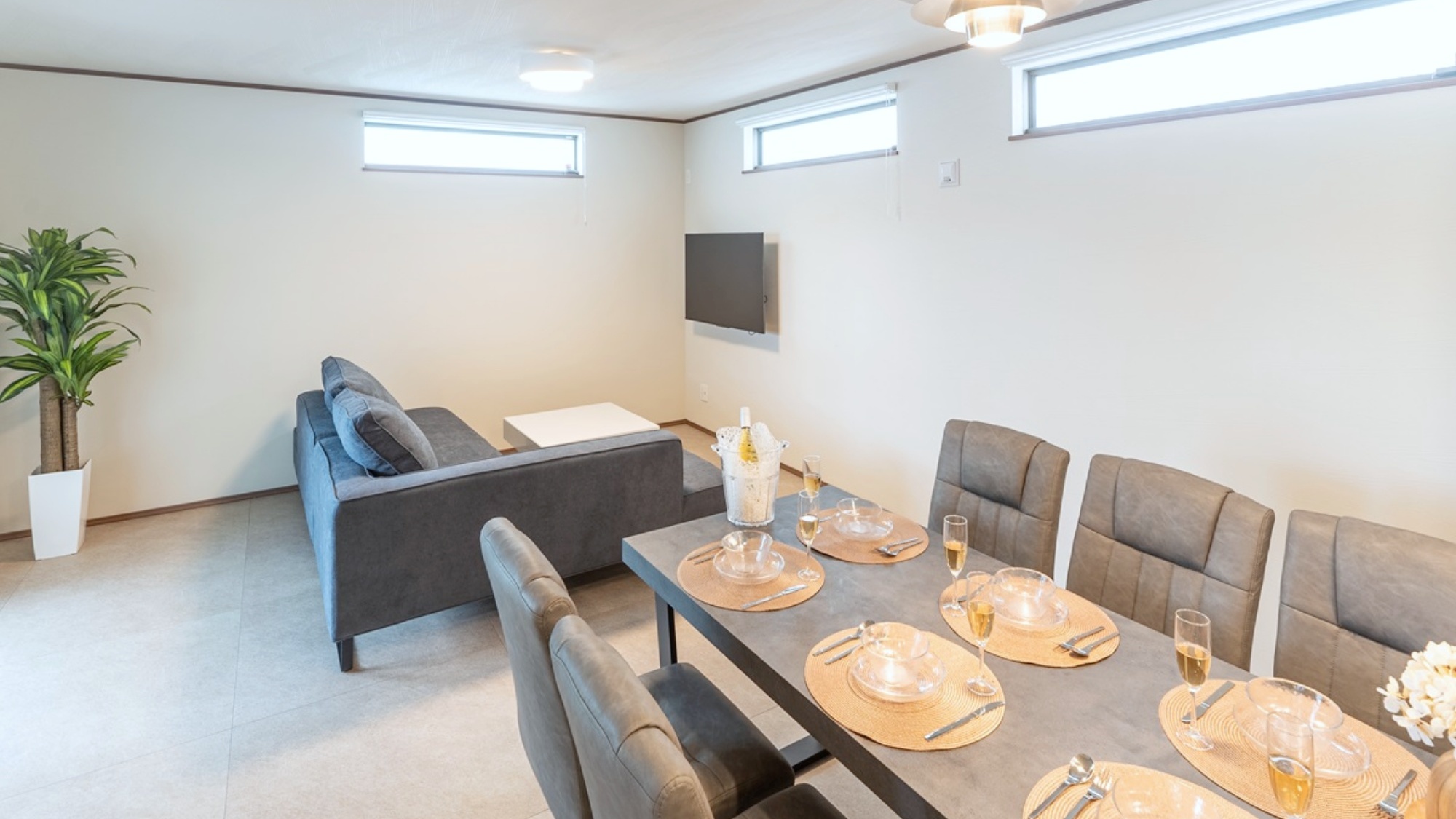 B棟：ダイニング