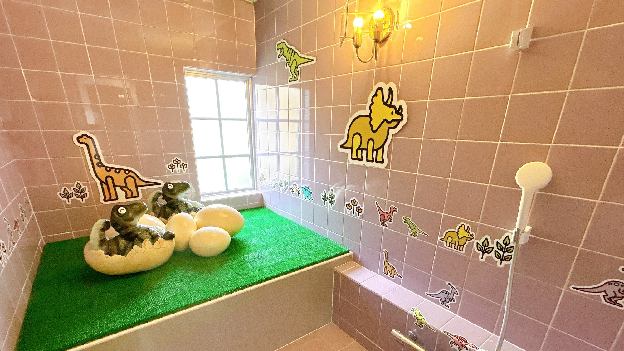 【客室内風呂】カジュアル2（クイーンベッド+ベビーベッド付きルーム）