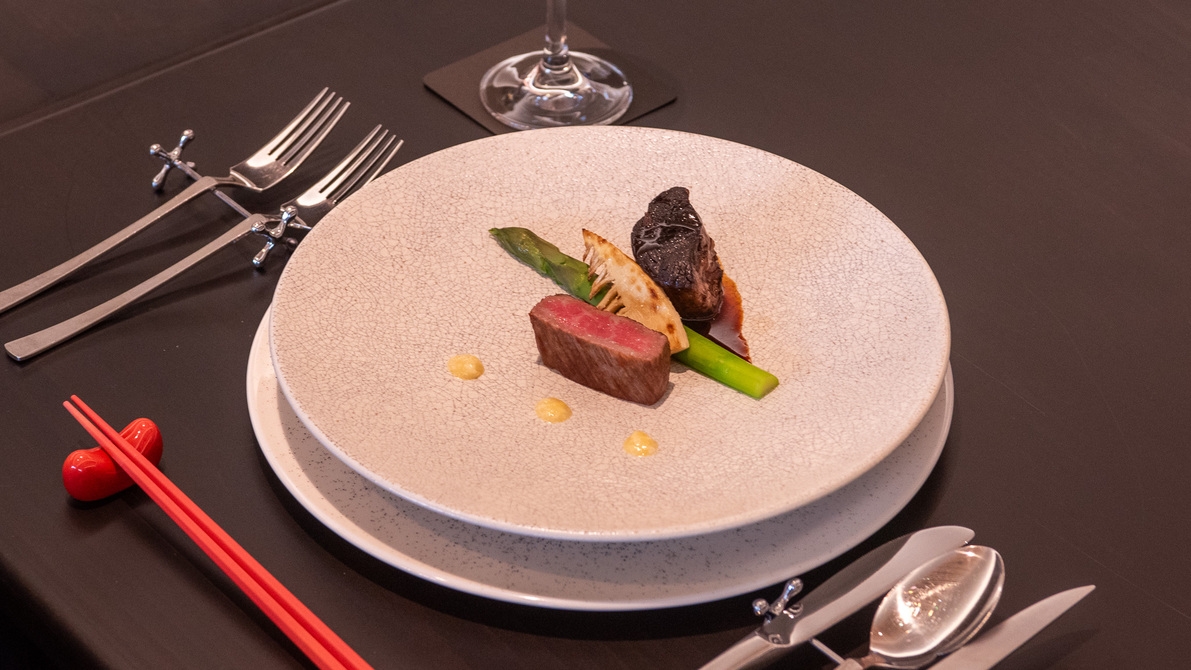 【早割60】10％OFF/高知の新鮮食材を使った創作料理/ドリンクオールインクルーシブ/夕朝食付