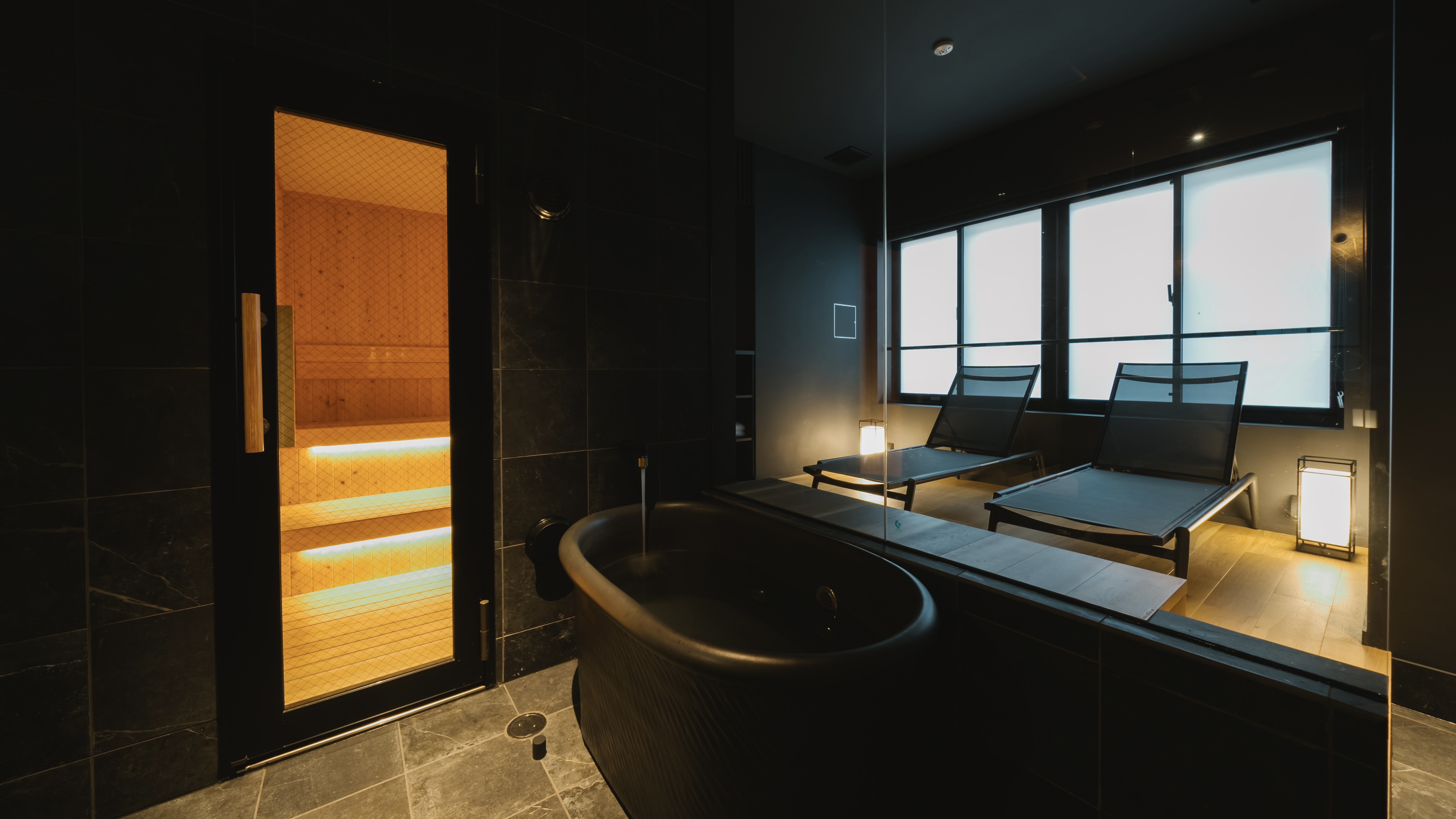 Premium Sauna Suite