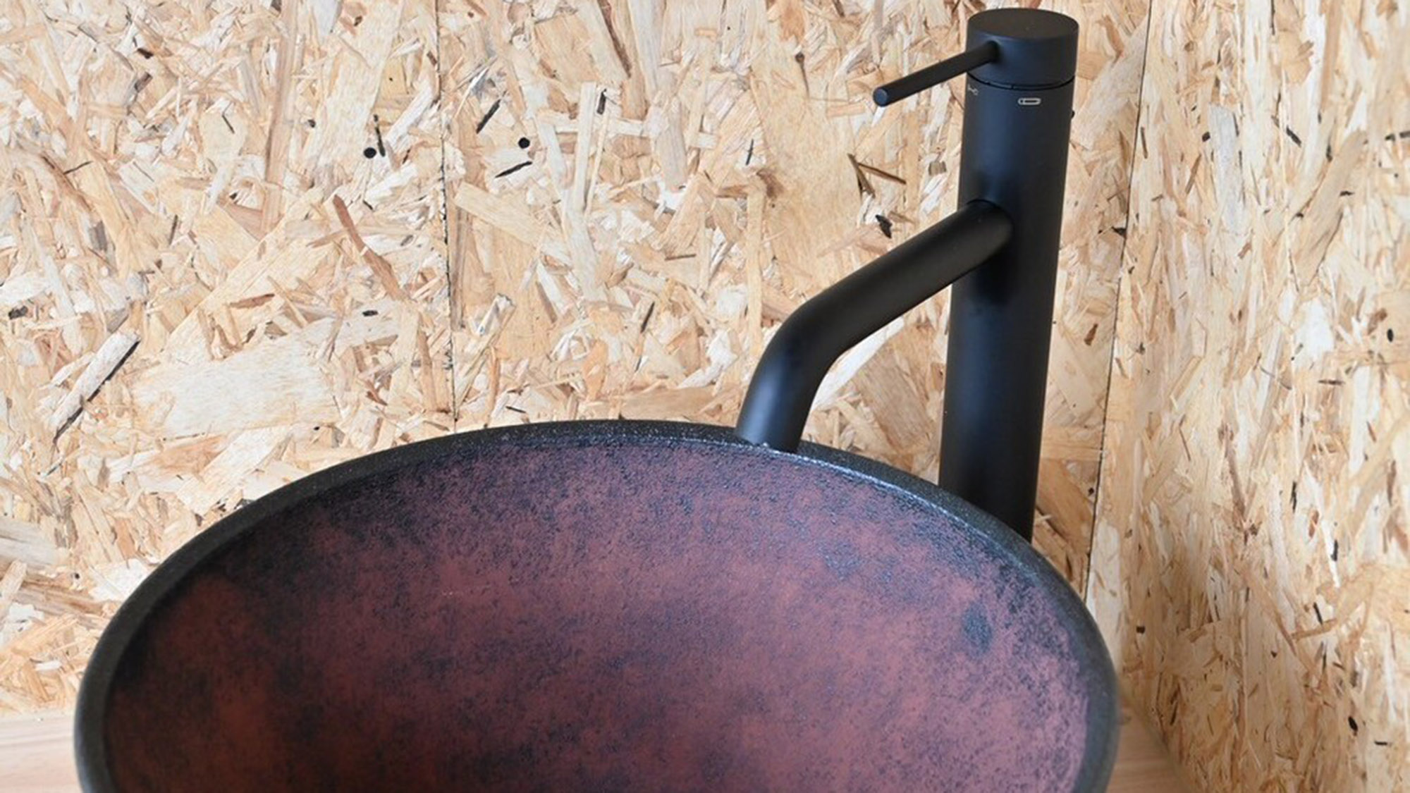 ・【ダブルルーム】お手洗いが客室内にあり、旅慣れしていない方でも安心してご滞在いただけます