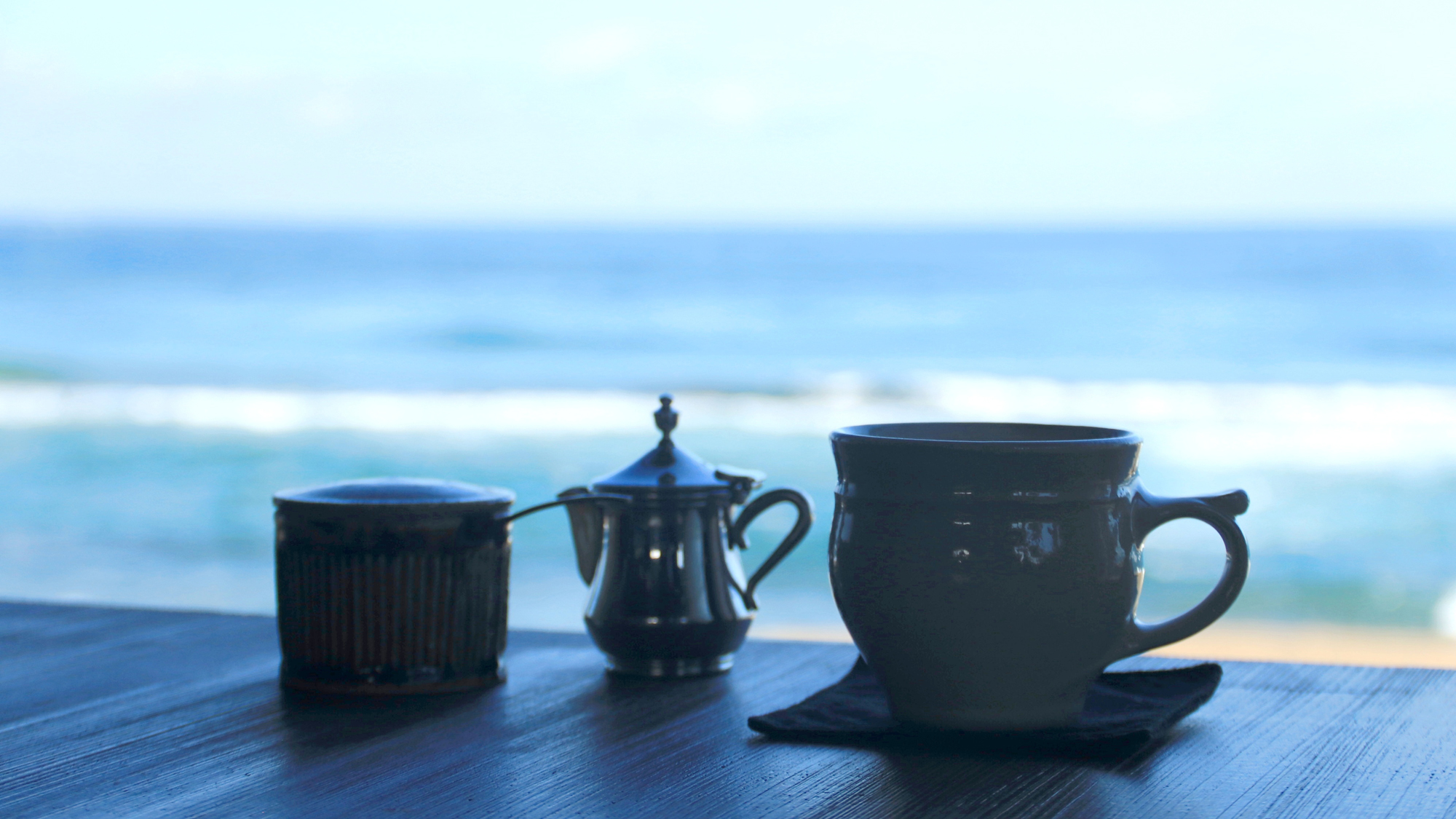 【カフェ】海を見ながらのコーヒー