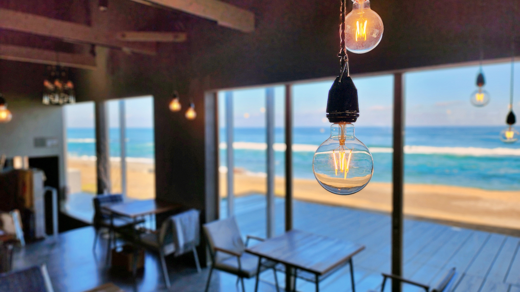 【カフェ】目の前はオーシャンビュー 