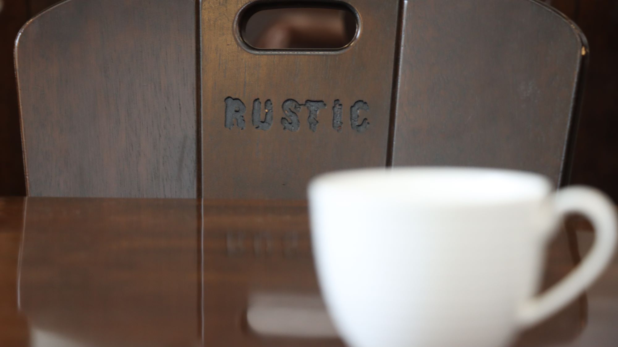 【館内】コーヒーでゆっくりくつろぐ