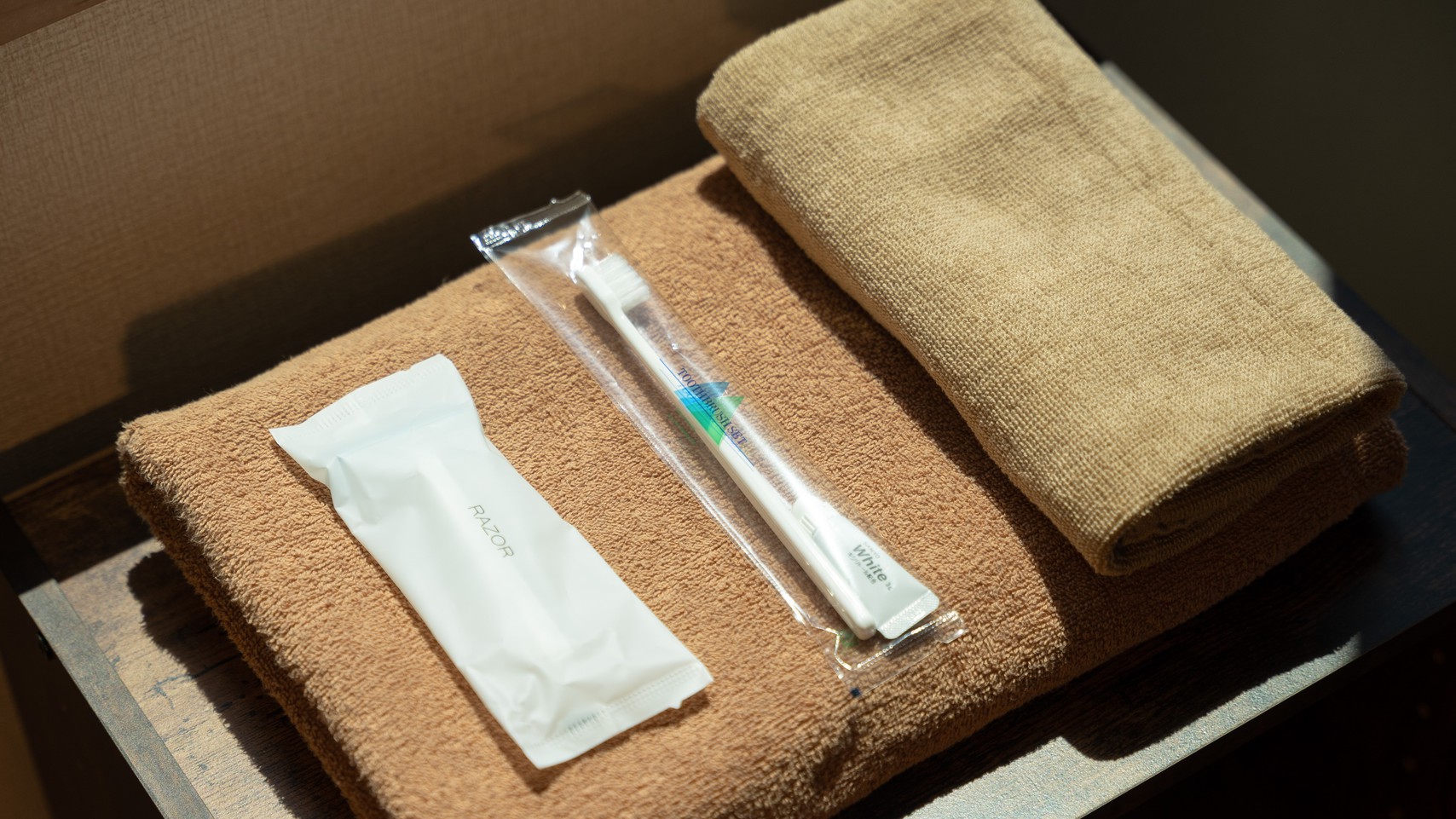 ＼お日にち＆室数限定／★1泊6000円★【素泊まり】全室個室でスマートテレビ＆冷暖房を完備