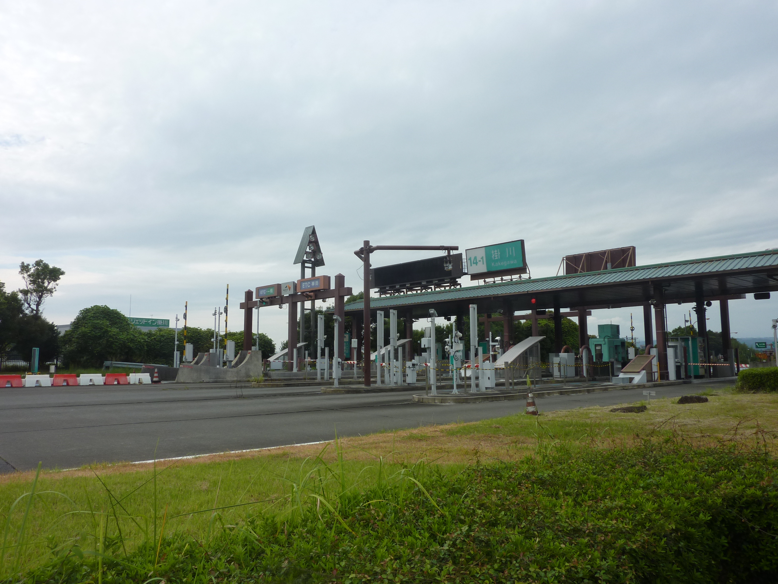 東名高速掛川インター（車２分）