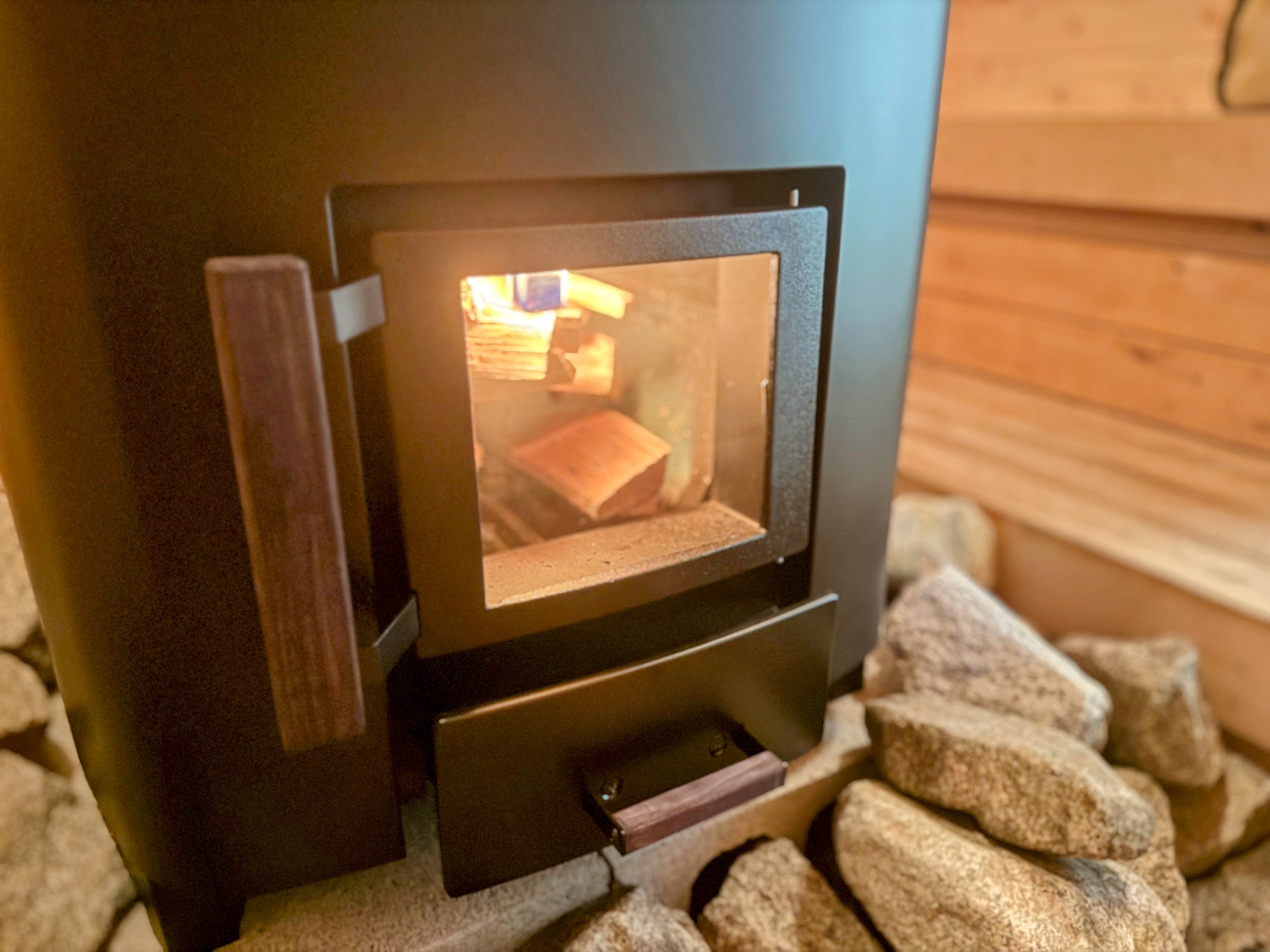 【サウナ】人気のロウリュサウナで整う