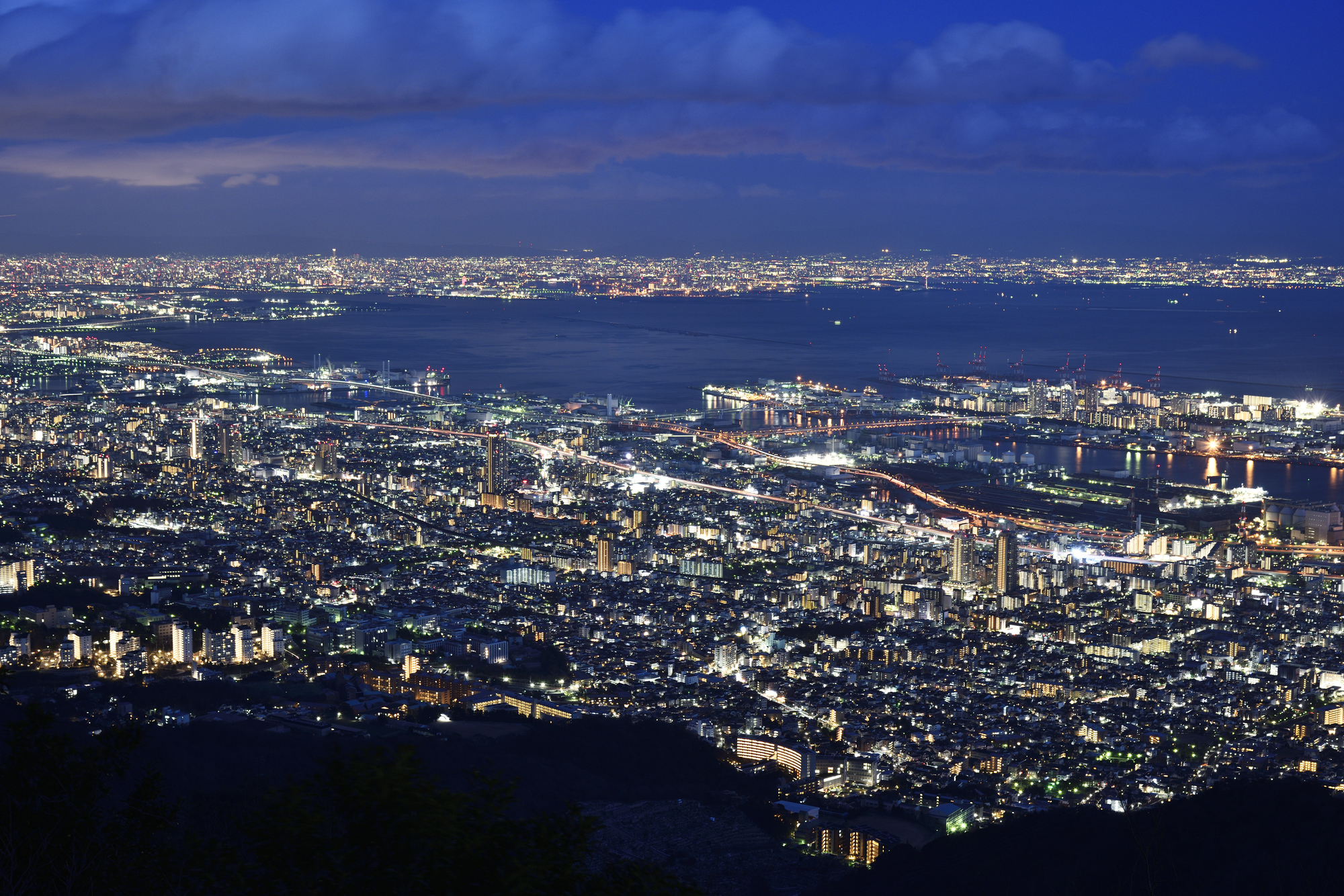 掬星台から見た神戸の夜景