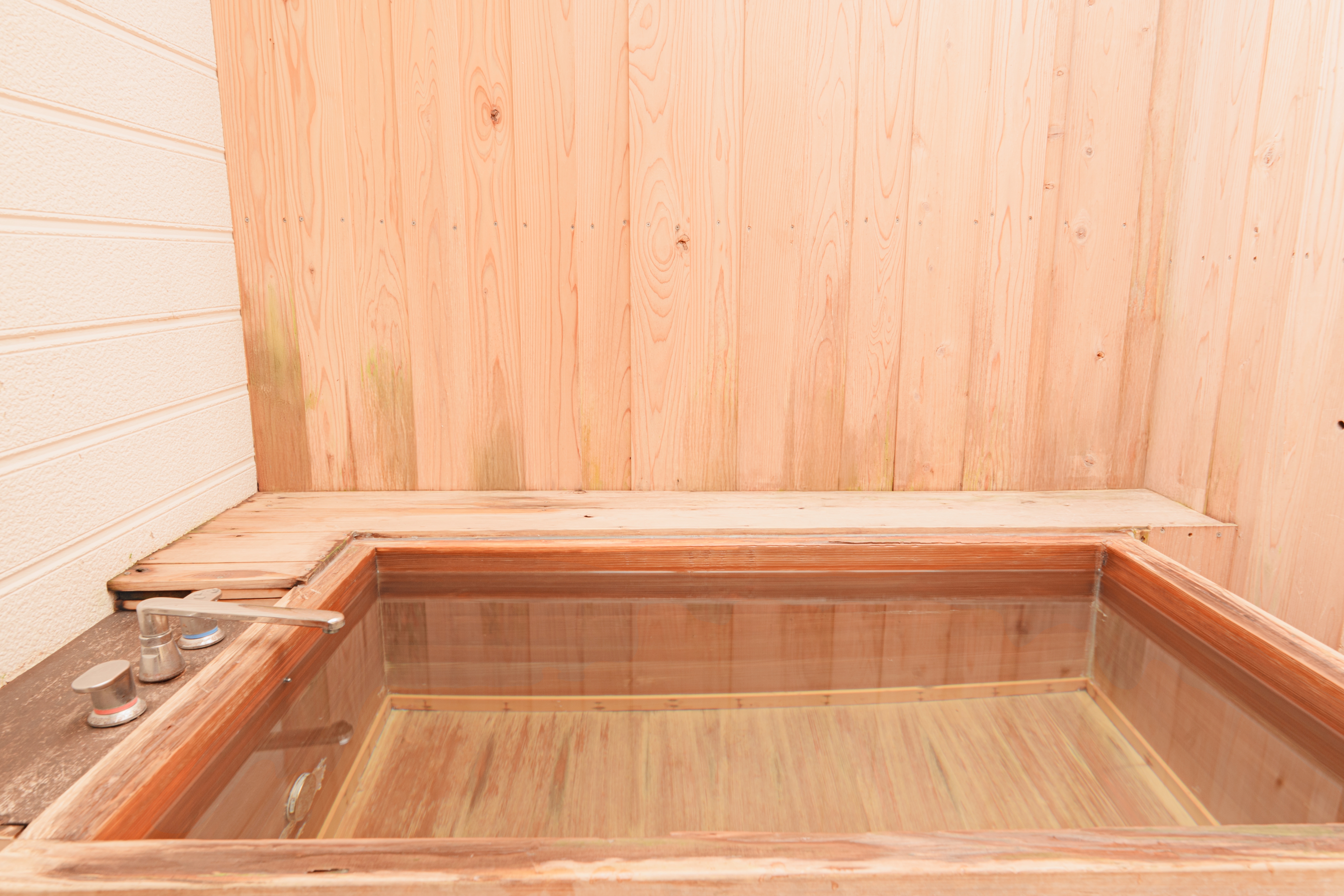 本館1階　客室露天風呂