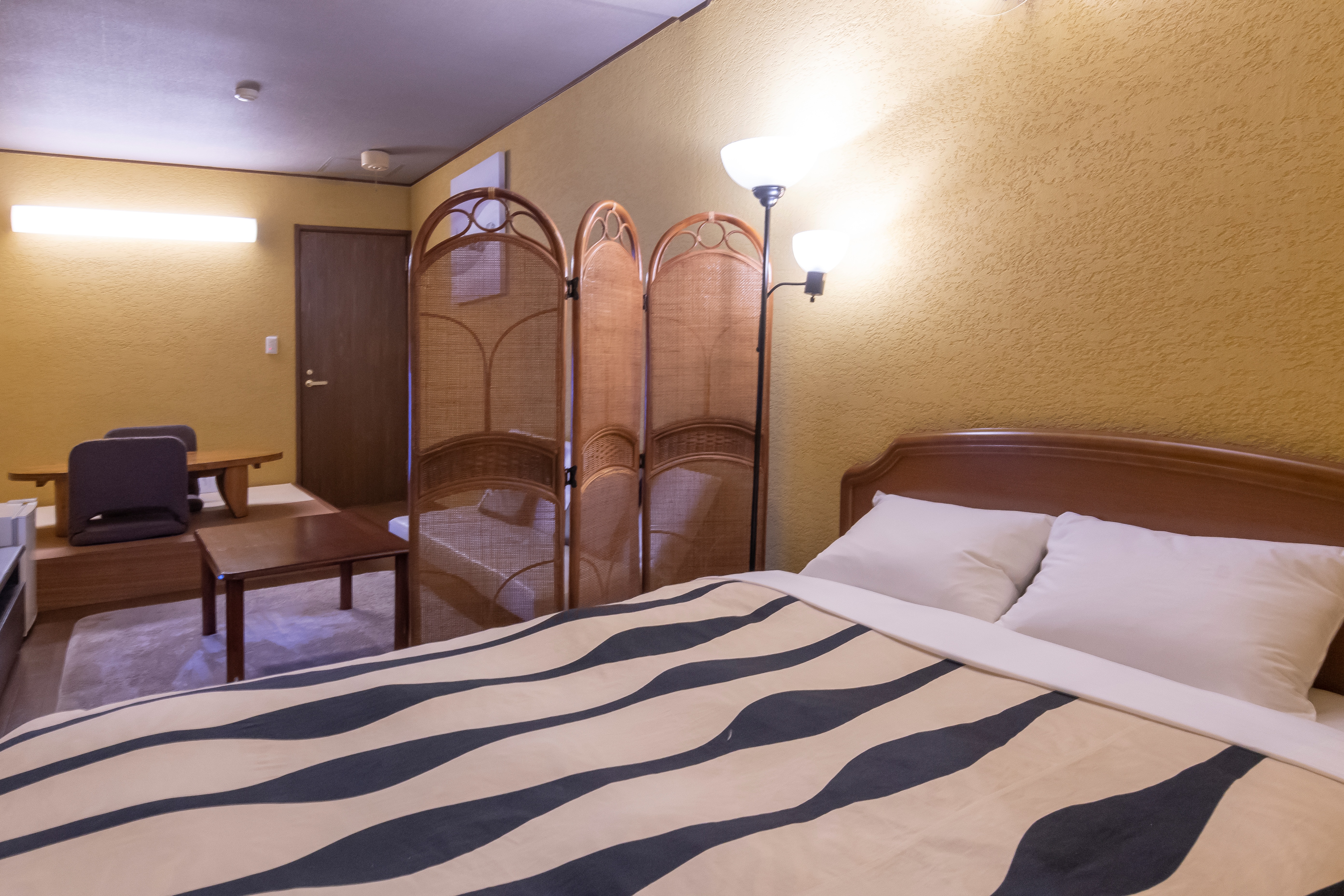 本館1階　露天風呂付客室　ダブルルーム105