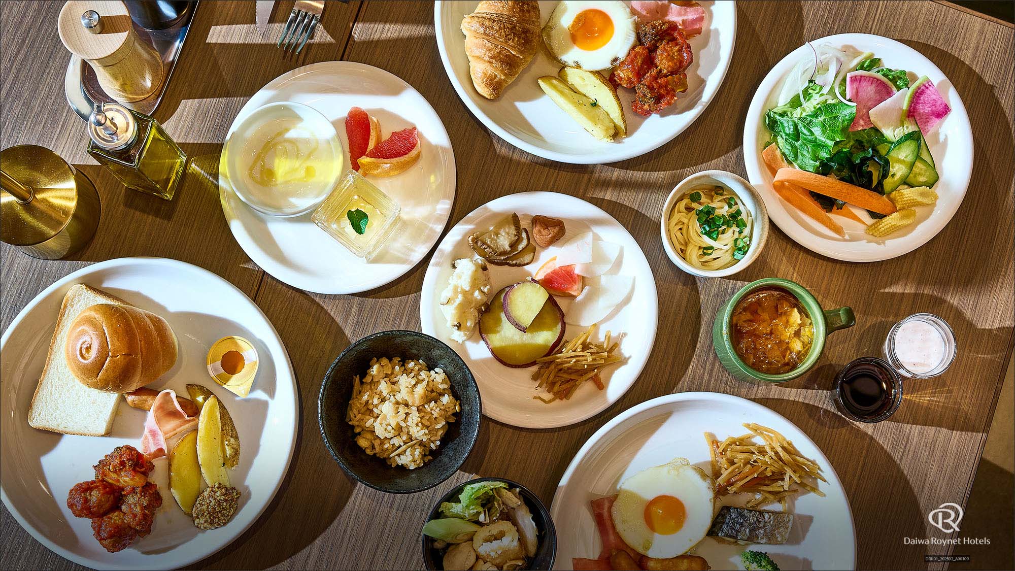 朝食ビュッフェ（盛り付けイメージ）