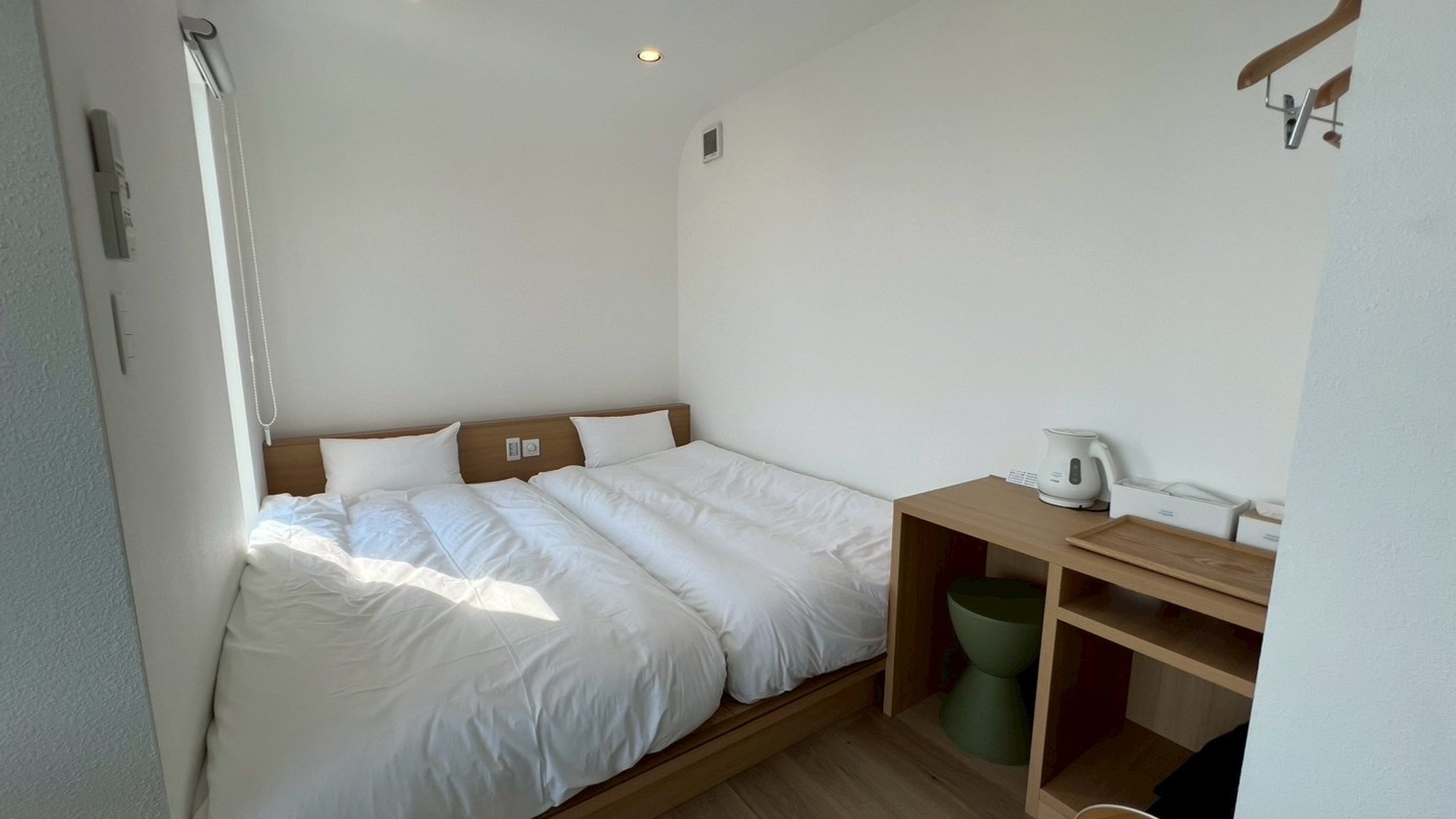 海眺望｜露天ジャグジー付トレーラーN02／シモンズシングル&times;2