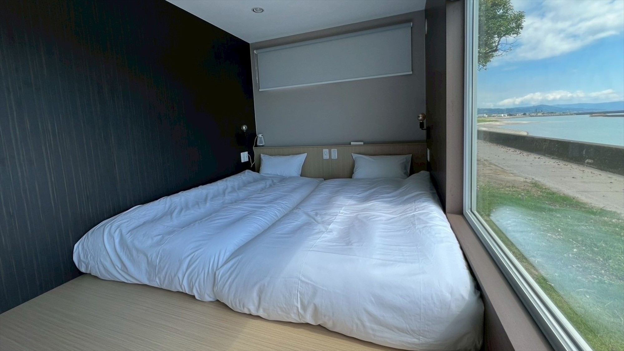 海眺望｜トレーラーS03／シモンズシングル&times;2