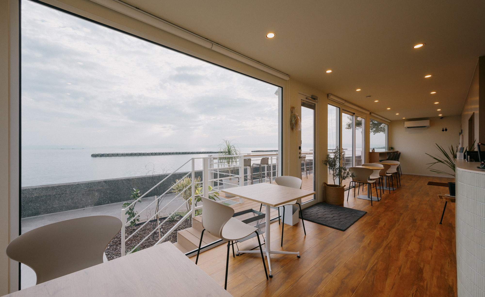 施設／カフェ＆管理棟