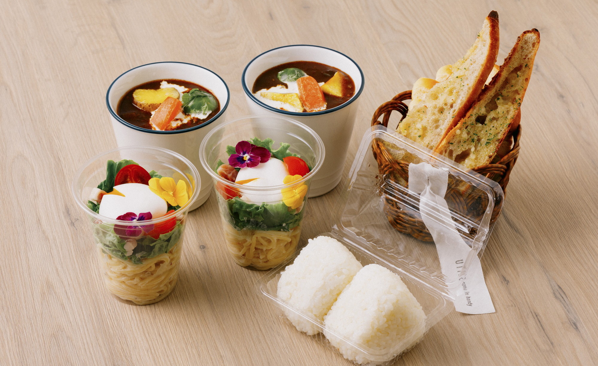 夕食／鹿児島県産の食材をふんだんに使用した「薩摩風BBQ」コース