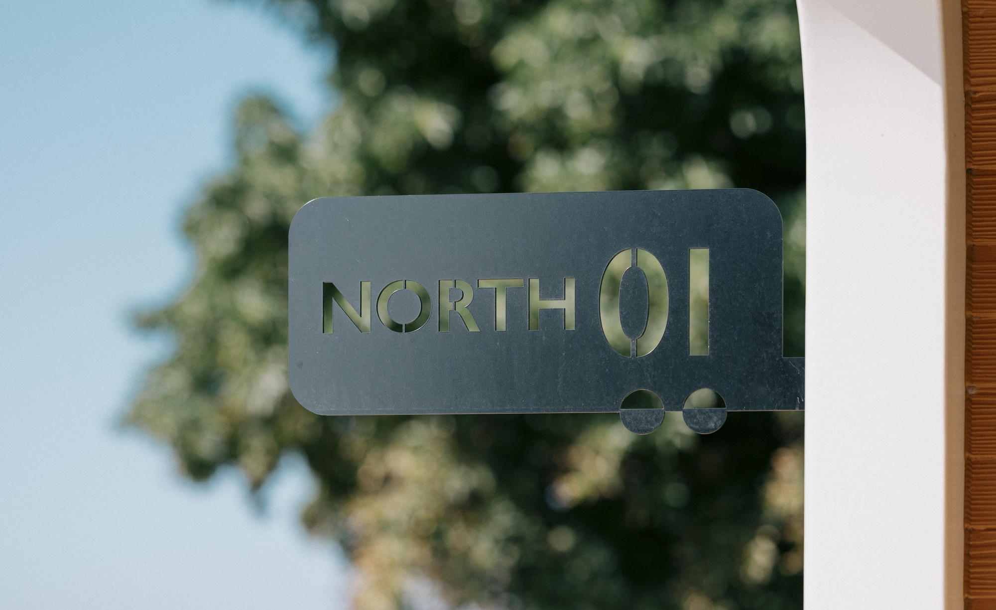 海眺望｜露天ジャグジー付トレーラーN01／シモンズキング&times;2