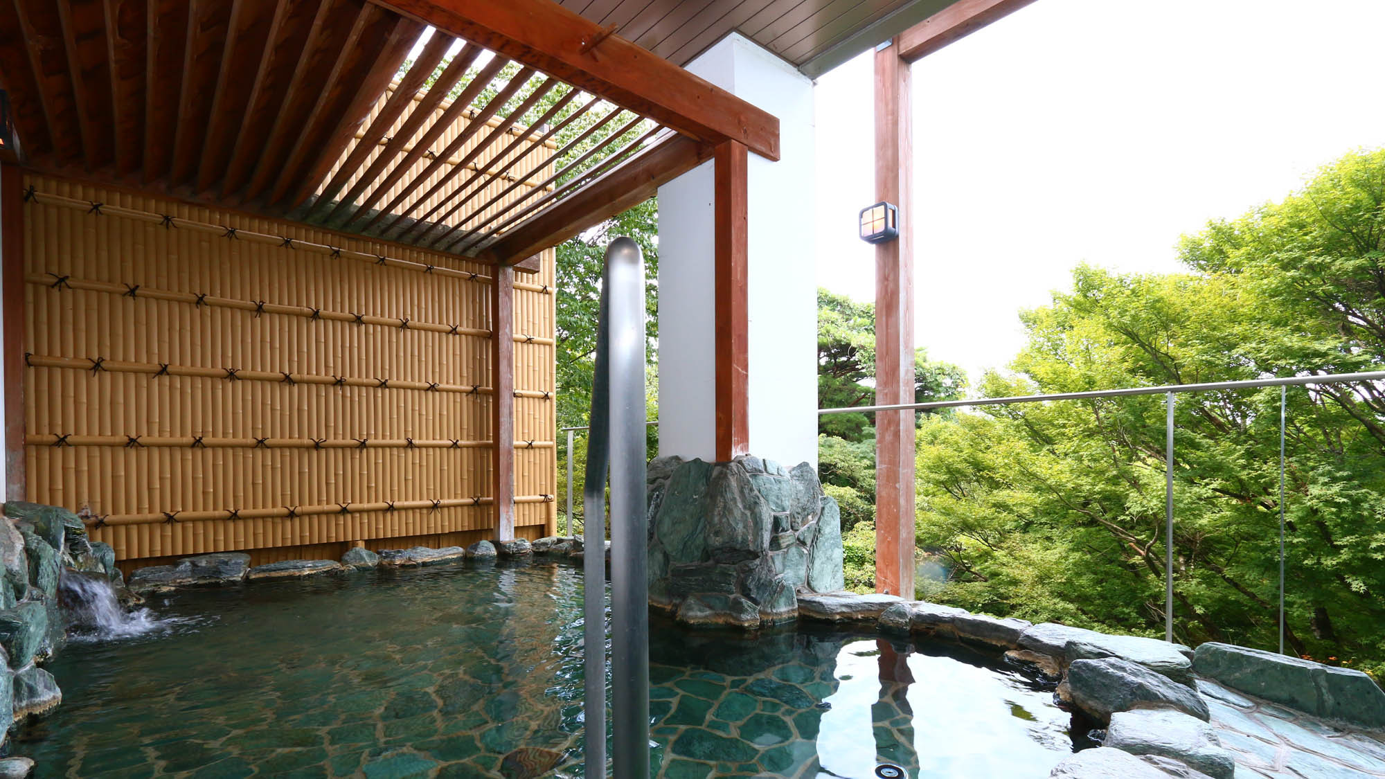 【素泊まり】食事はついていない自由旅。温泉と英彦山散策をお楽しみください