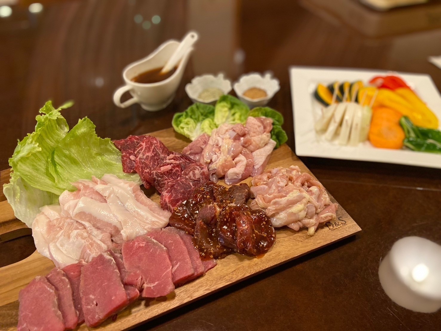 【季節限定】貸切ヴィラの2食付プラン＿テラスバーベキューと朝食パンセット