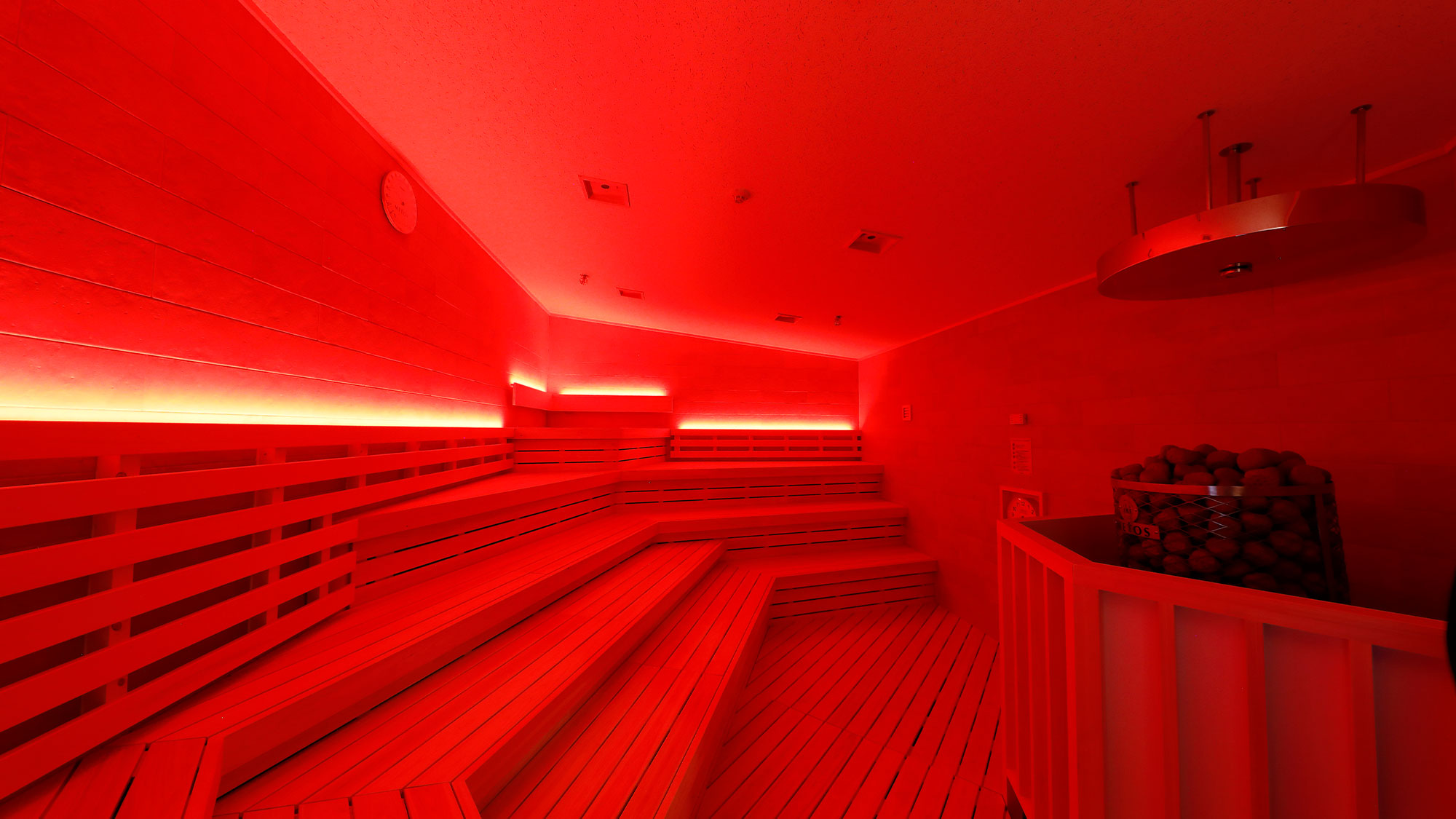 【NATURE COLOR SAUNA】定山渓エリア一熱いレッドホッドサウナで芯からリフレッシュ！