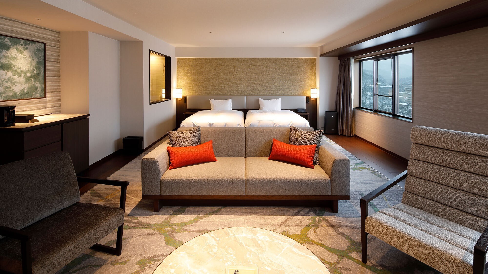 スーペリアスイート（60平米）豊かな緑と過ごす、ゆるやかな時間。