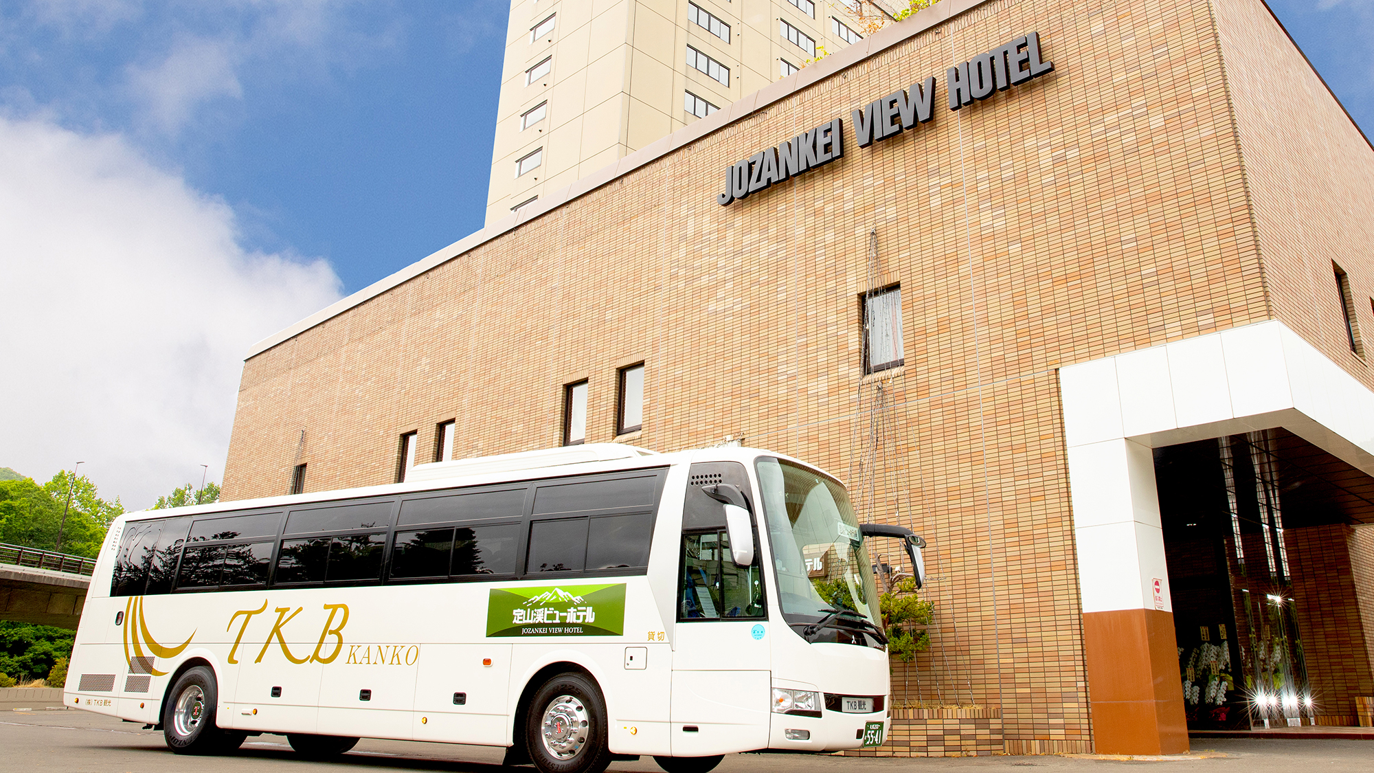 札幌駅&hArr;ホテル無料往復シャトルバス運行中（事前予約制）