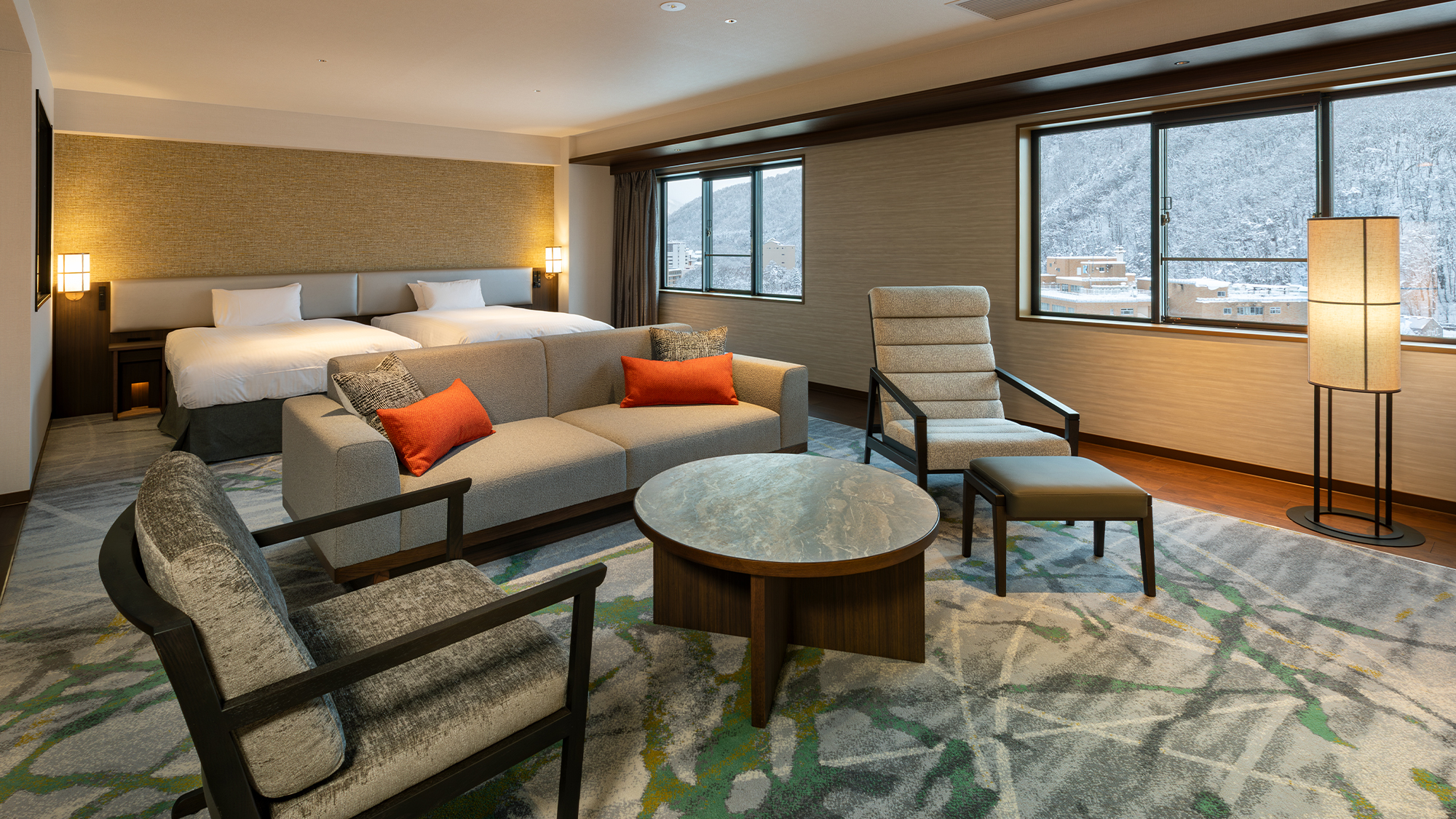 スーペリアスイート（60平米）豊かな緑と過ごす、ゆるやかな時間。