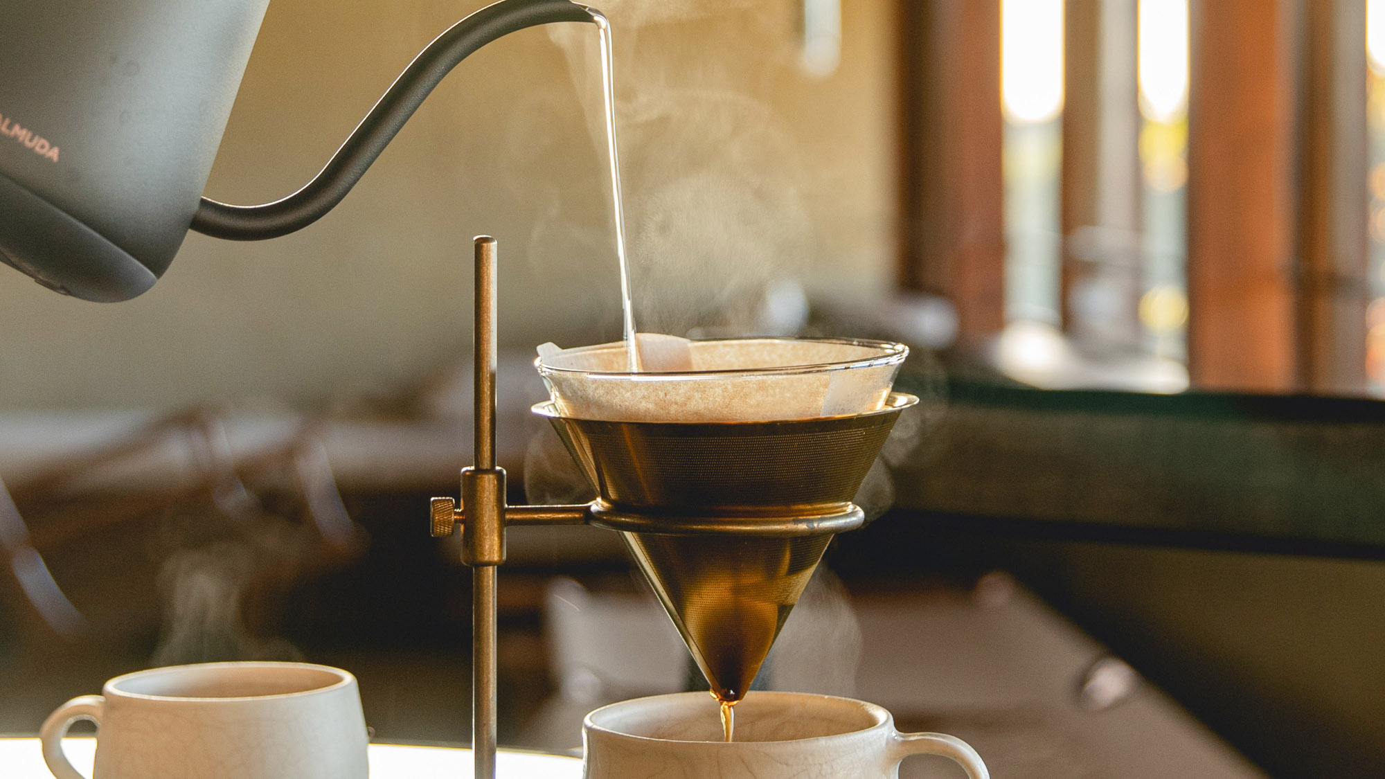 ・【ハンドドリップコーヒー】香りが良いコーヒーで休息を。お好みの豆や粉をご持参ください