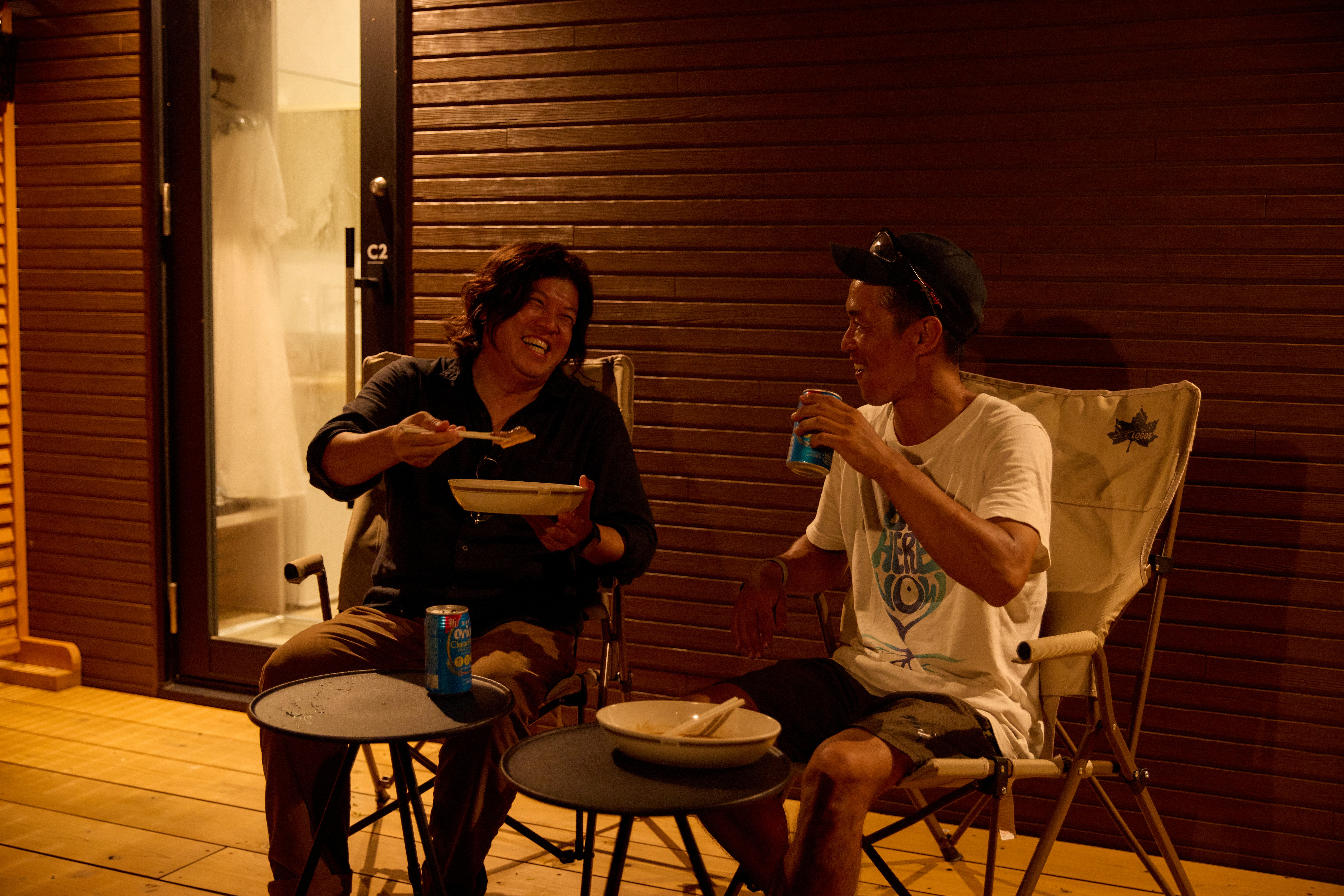 アウトドアリビングでのリトリートタイム！（食事や星空観賞を満喫）※アウトドアリビングでは火気厳禁