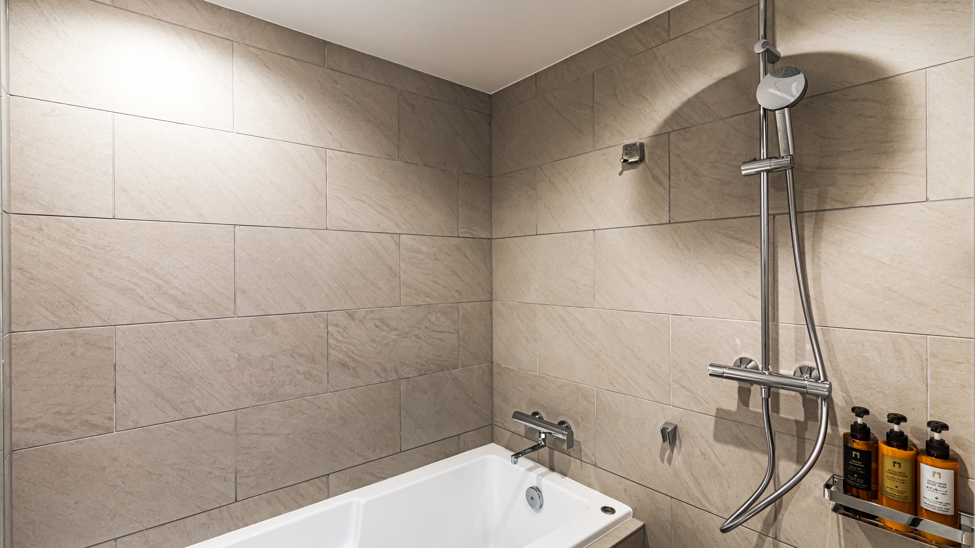 クラッシー ツイン/トリプル 浴室（一例）