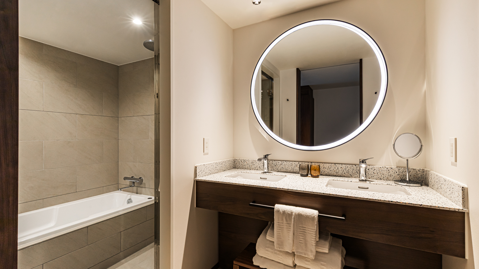 クラッシー ハリウッドツイン